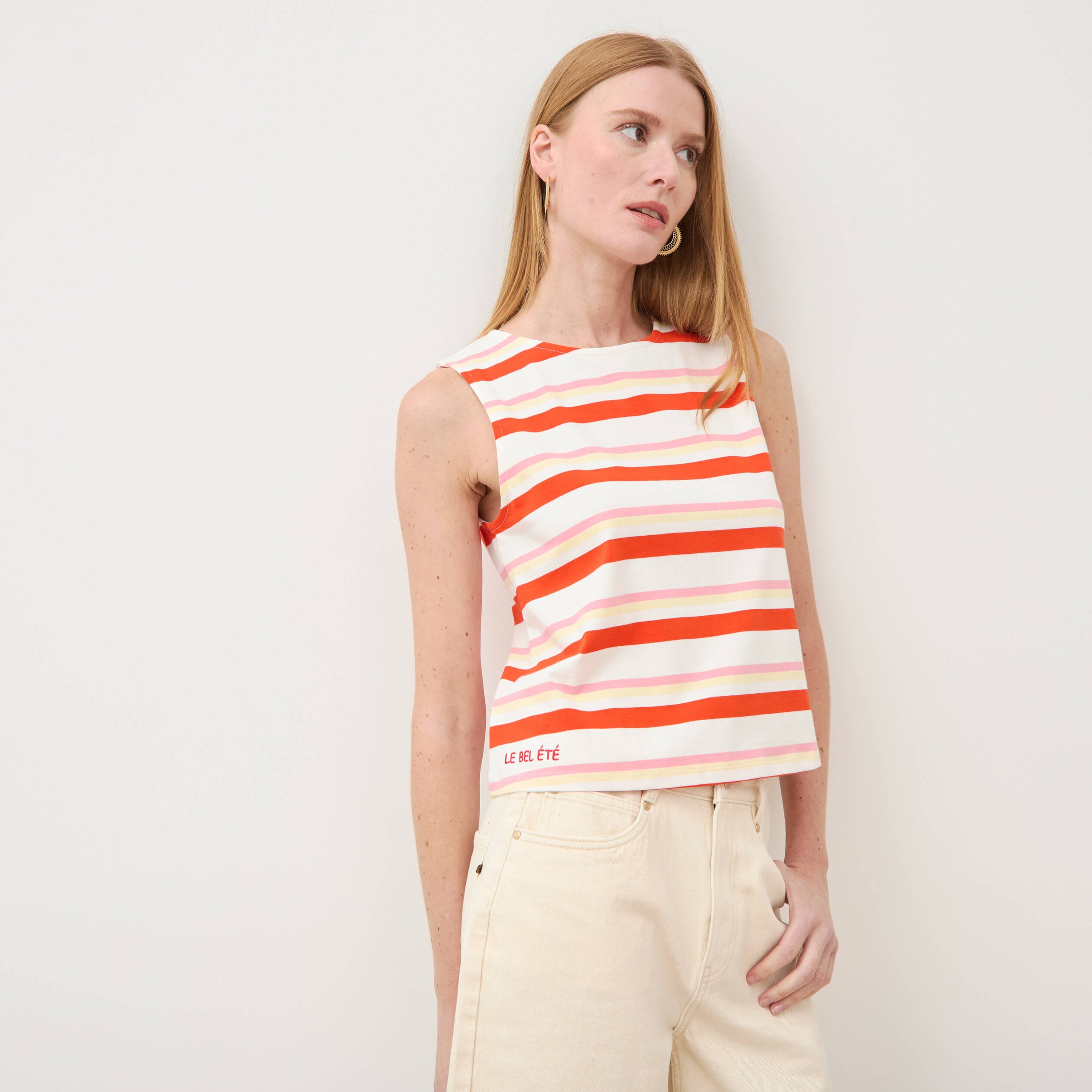 D&eacute;bardeur ray&eacute; col rond en coton rouge femme