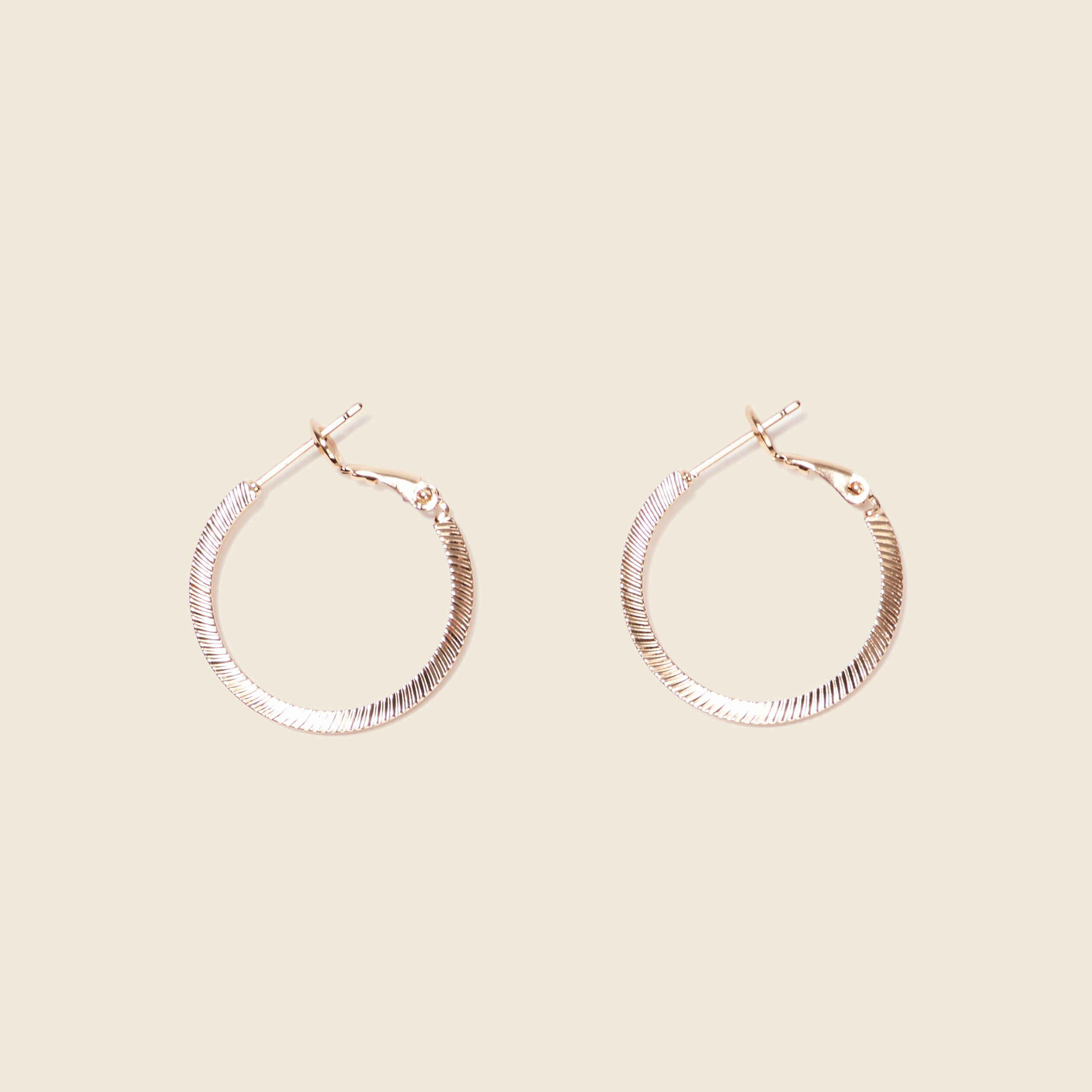 boucles doreilles creoles couleur or femme Boucles d'oreilles créoles couleur or femme
