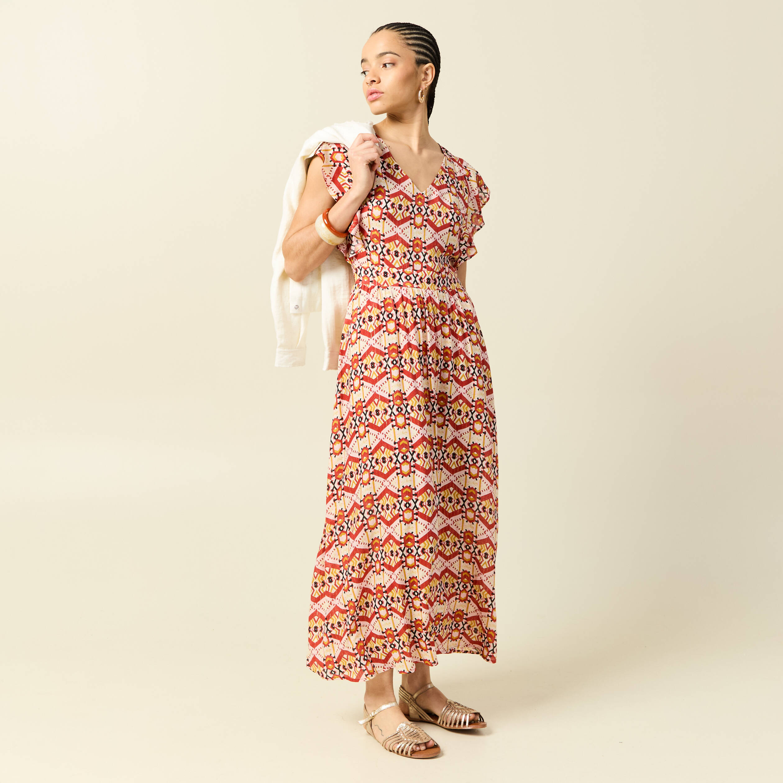 Robe longue &eacute;vas&eacute;e col v manches courtes bordeaux femme