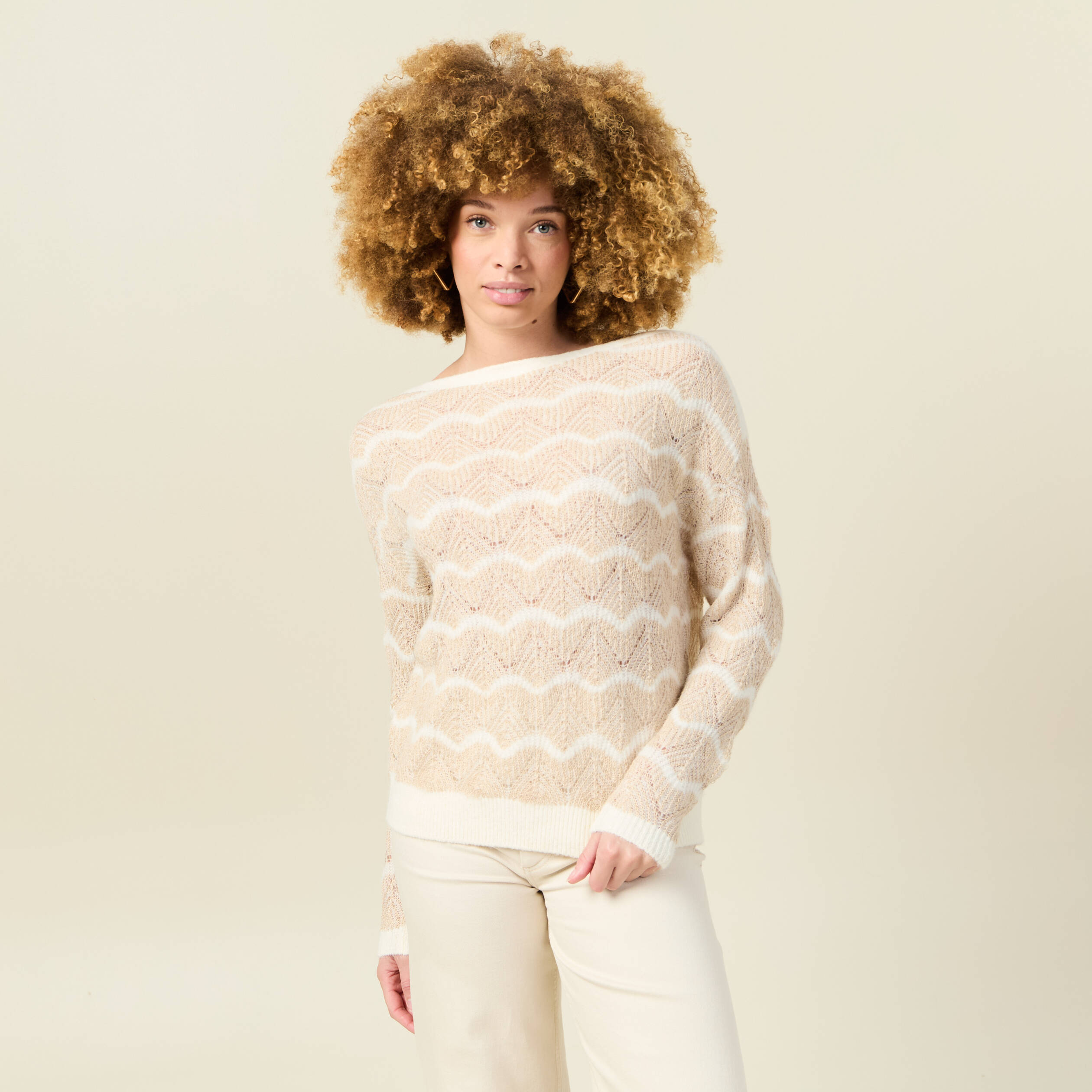 Pull manches longues ajour&eacute; creme femme