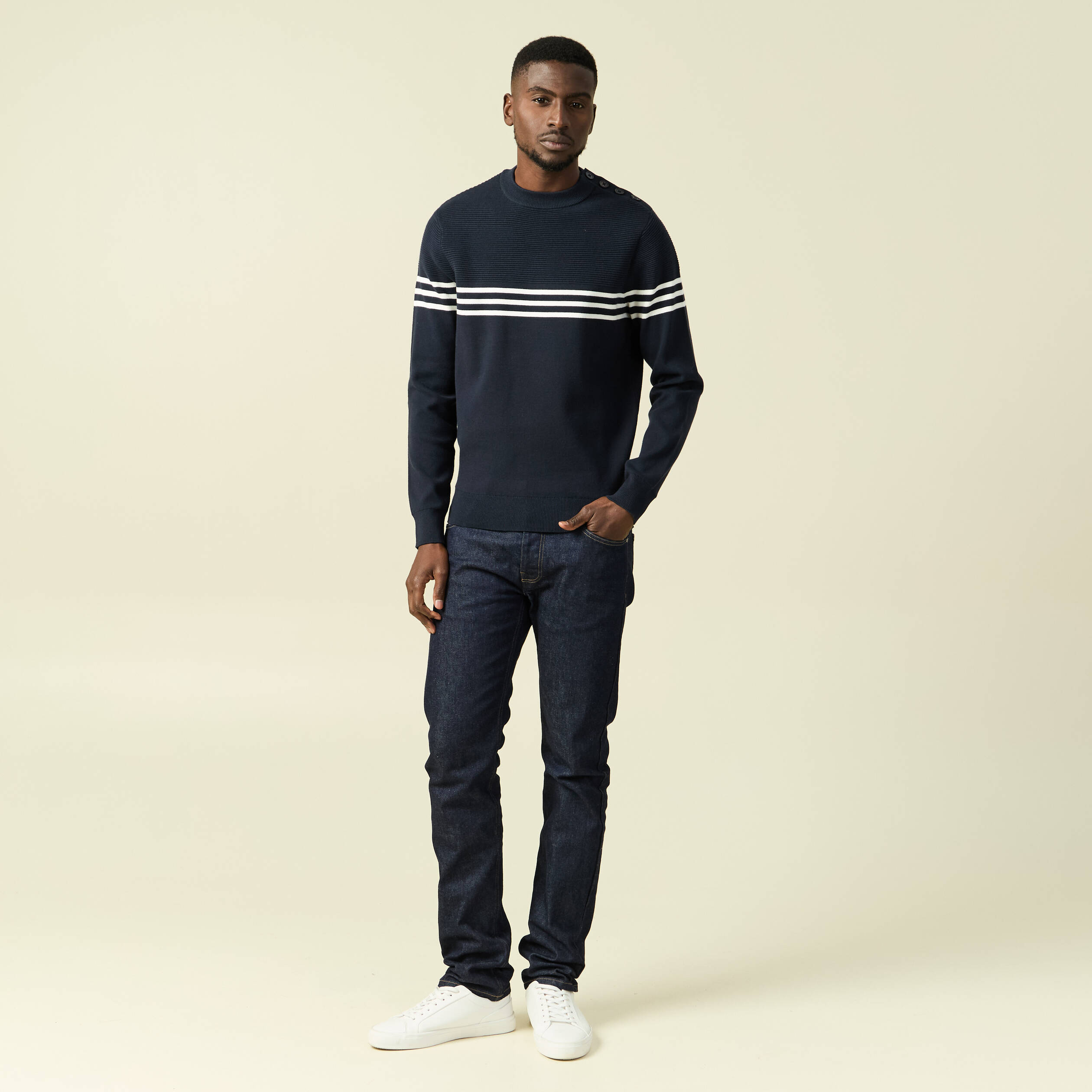Pull fin col rond manches longues bleu marine homme
