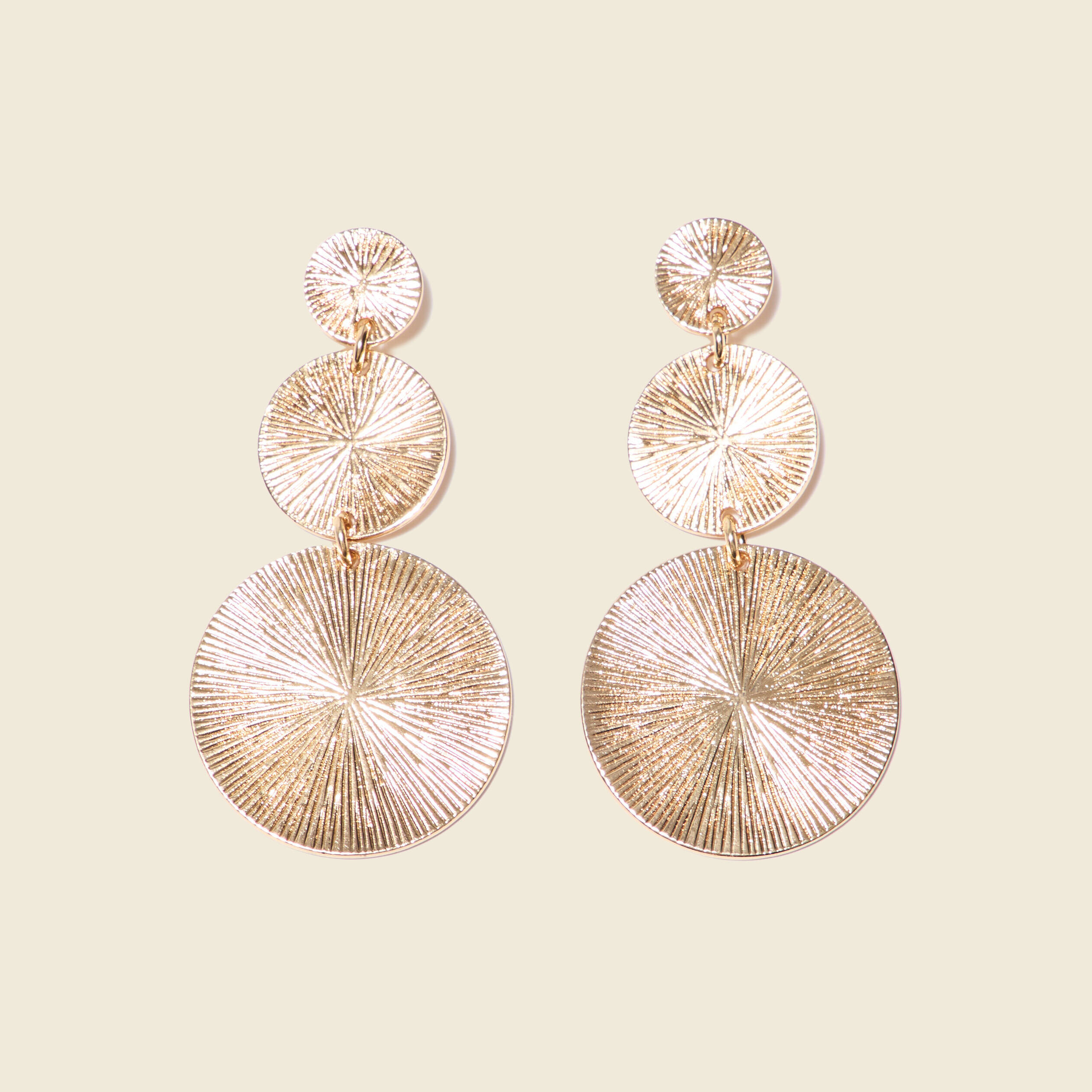 boucles doreilles pendantes couleur or femme Boucles d'oreilles pendantes couleur or femme