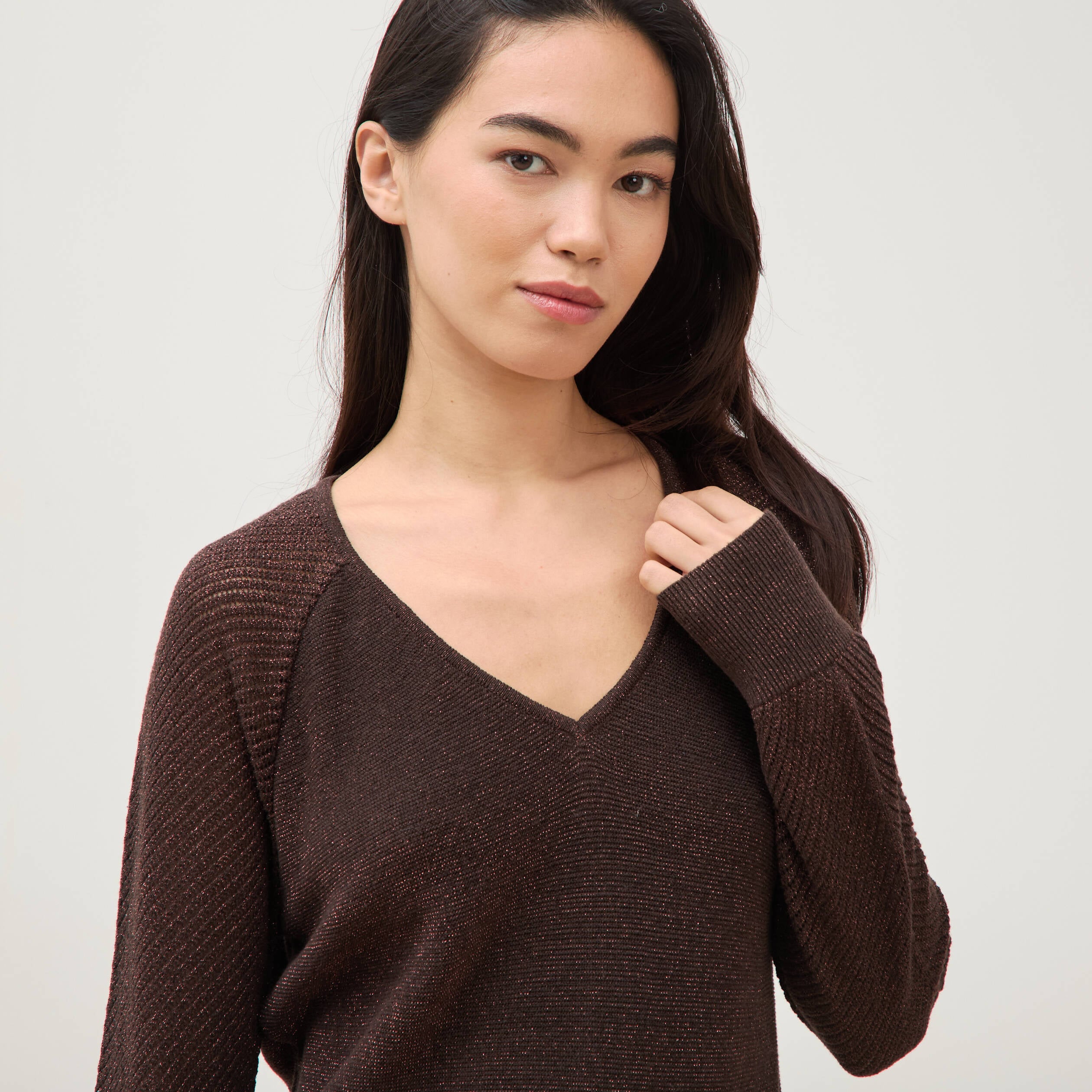 Pull droit col v manches longues marron femme