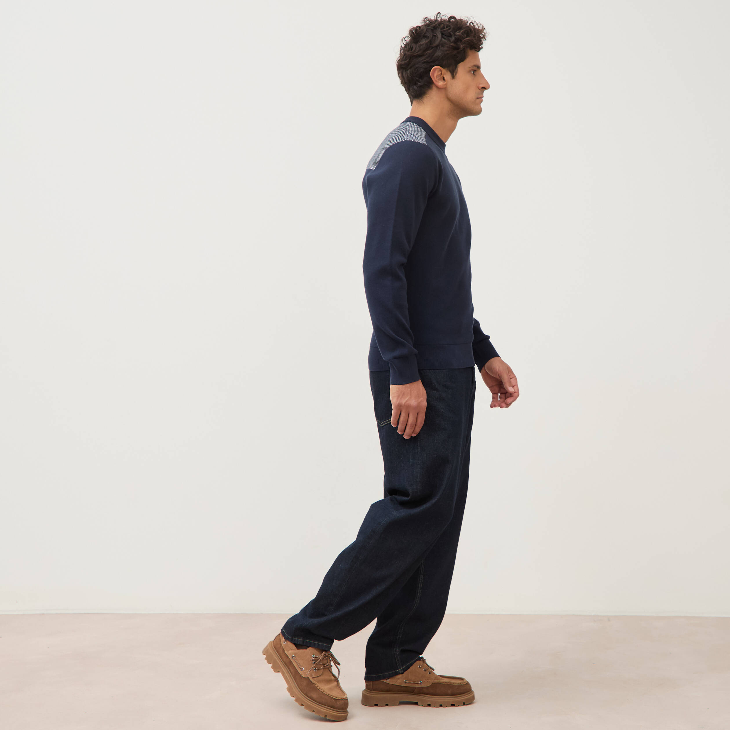 Pull droit fin col rond manches longues bleu marine homme