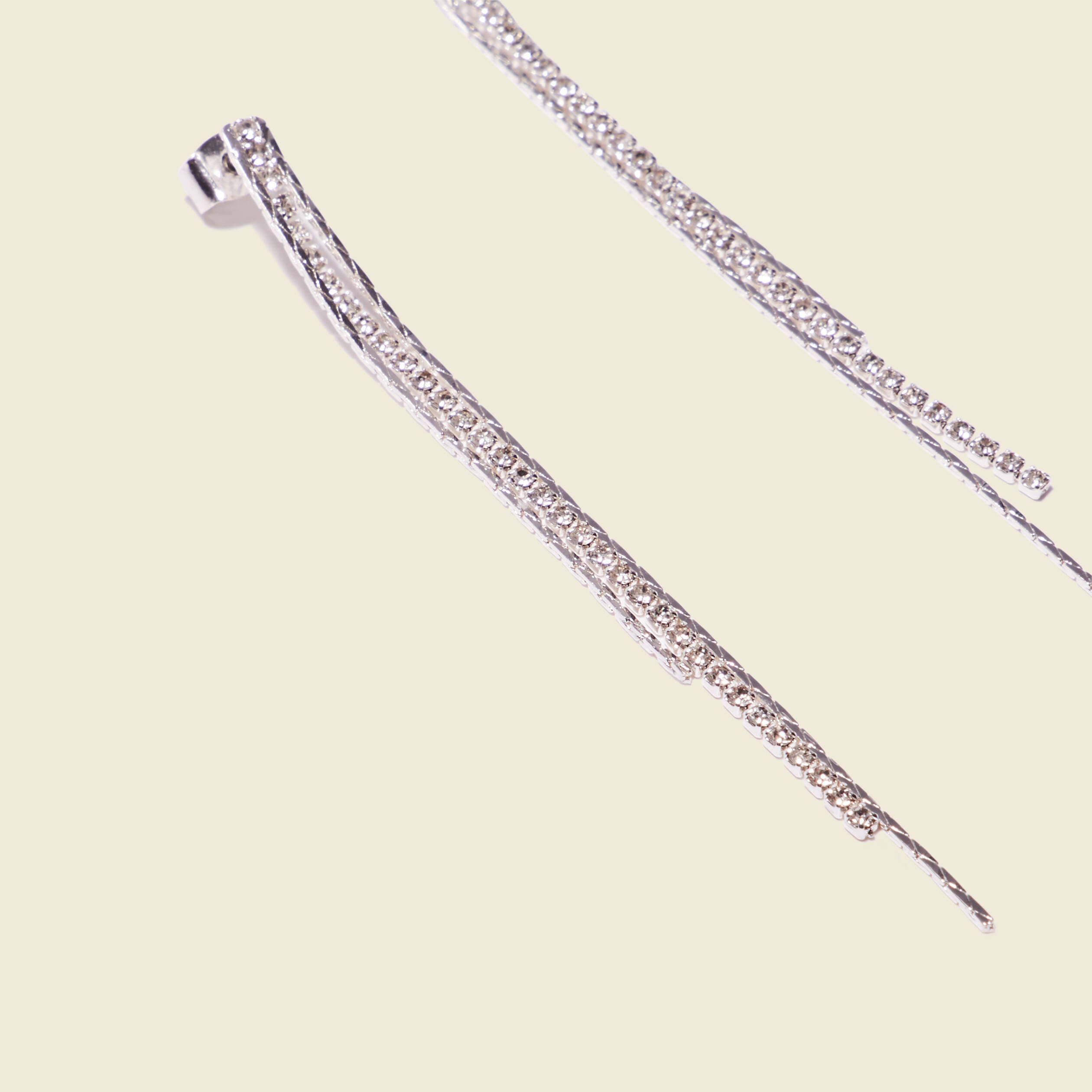 boucles doreilles pendantes couleur argent femme Boucles d'oreilles pendantes couleur argent femme