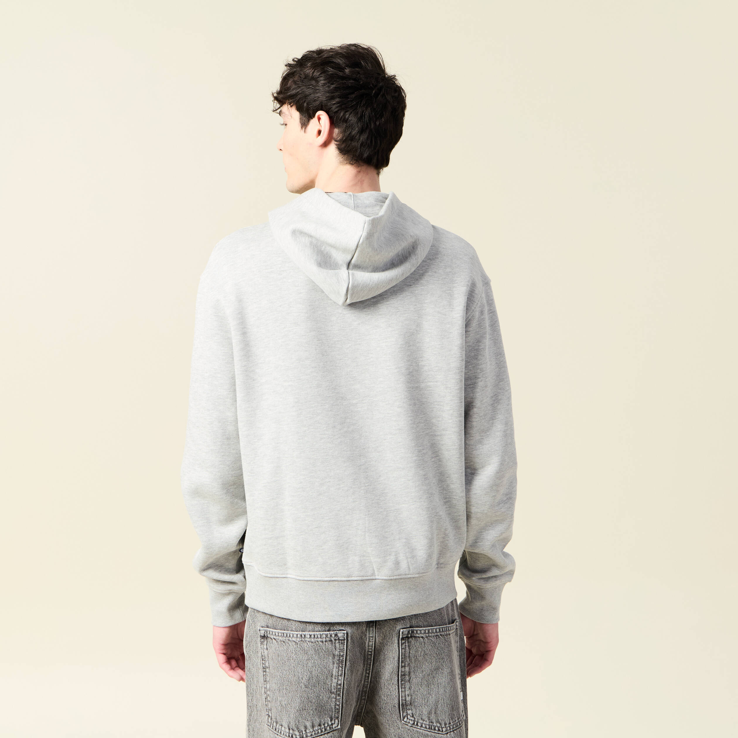 sweat a capuche gris homme Sweat à capuche gris homme