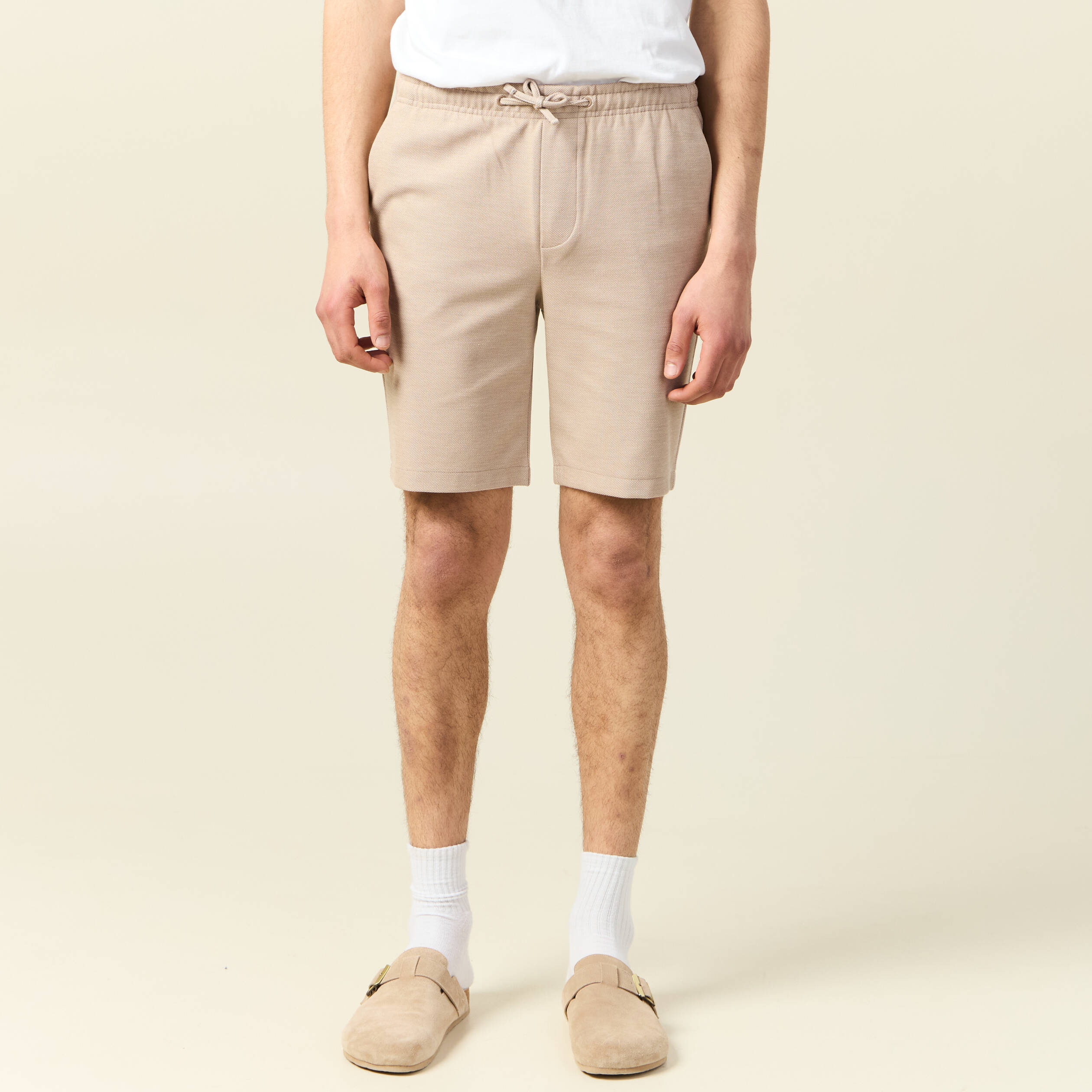short droit avec cordon beige homme Short droit avec cordon beige homme