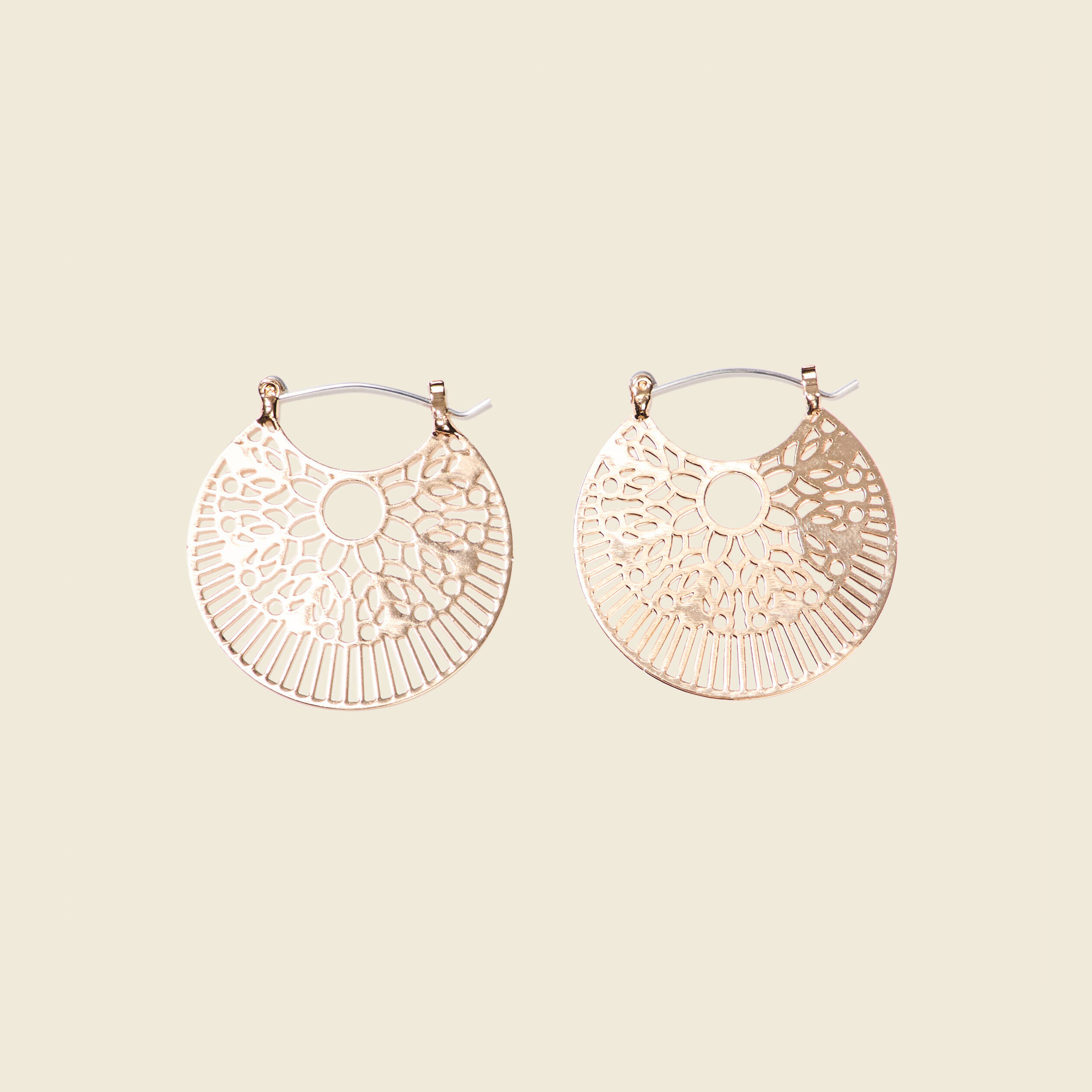 boucles doreilles creoles couleur or femme Boucles d'oreilles créoles couleur or femme