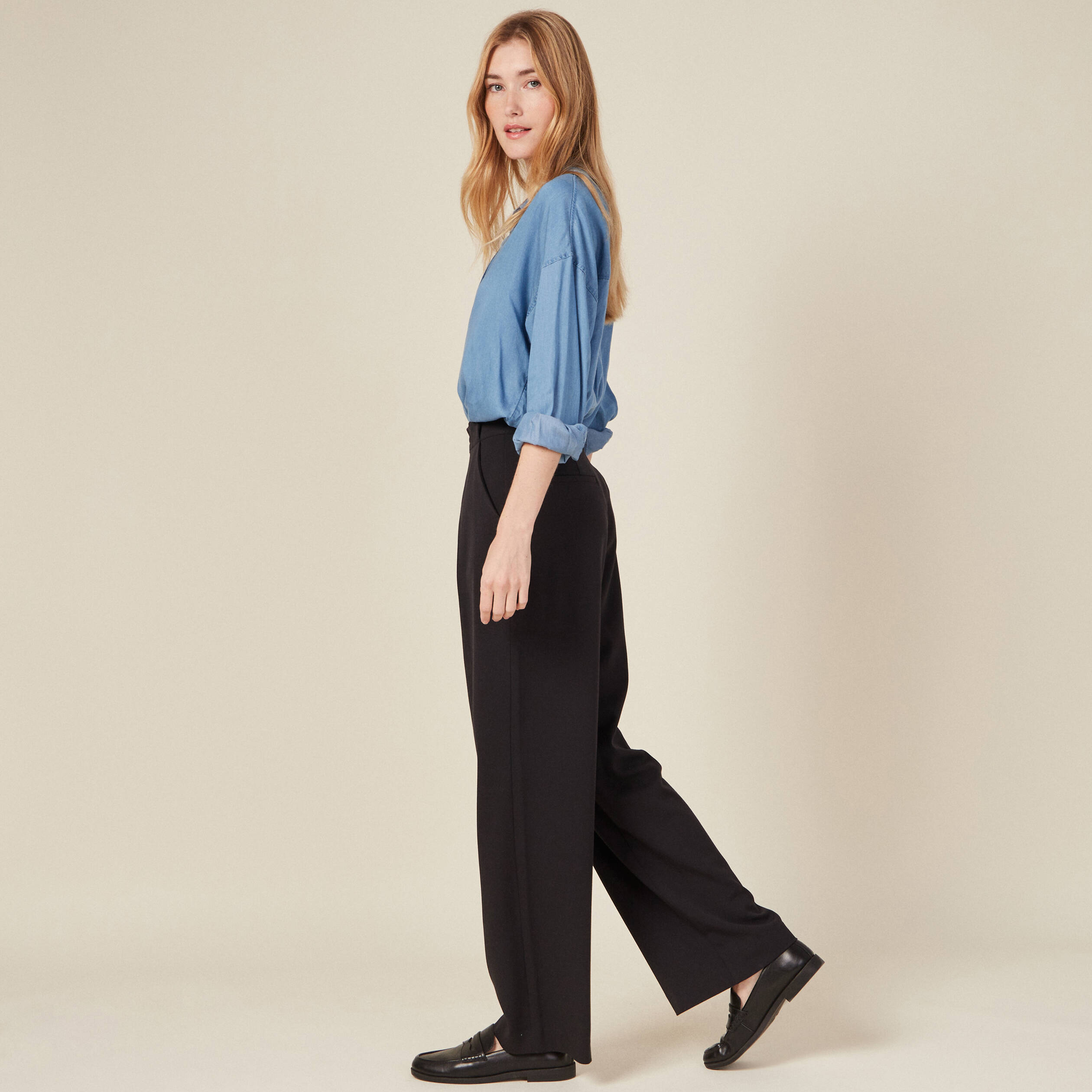 https://www.bonoboplanet.com/on/demandware.static/-/Sites-Bonobo_master/default/dw6eec5b51/pantalon-large-fluide-noir-femme-vue6-36125212111290866.jpg