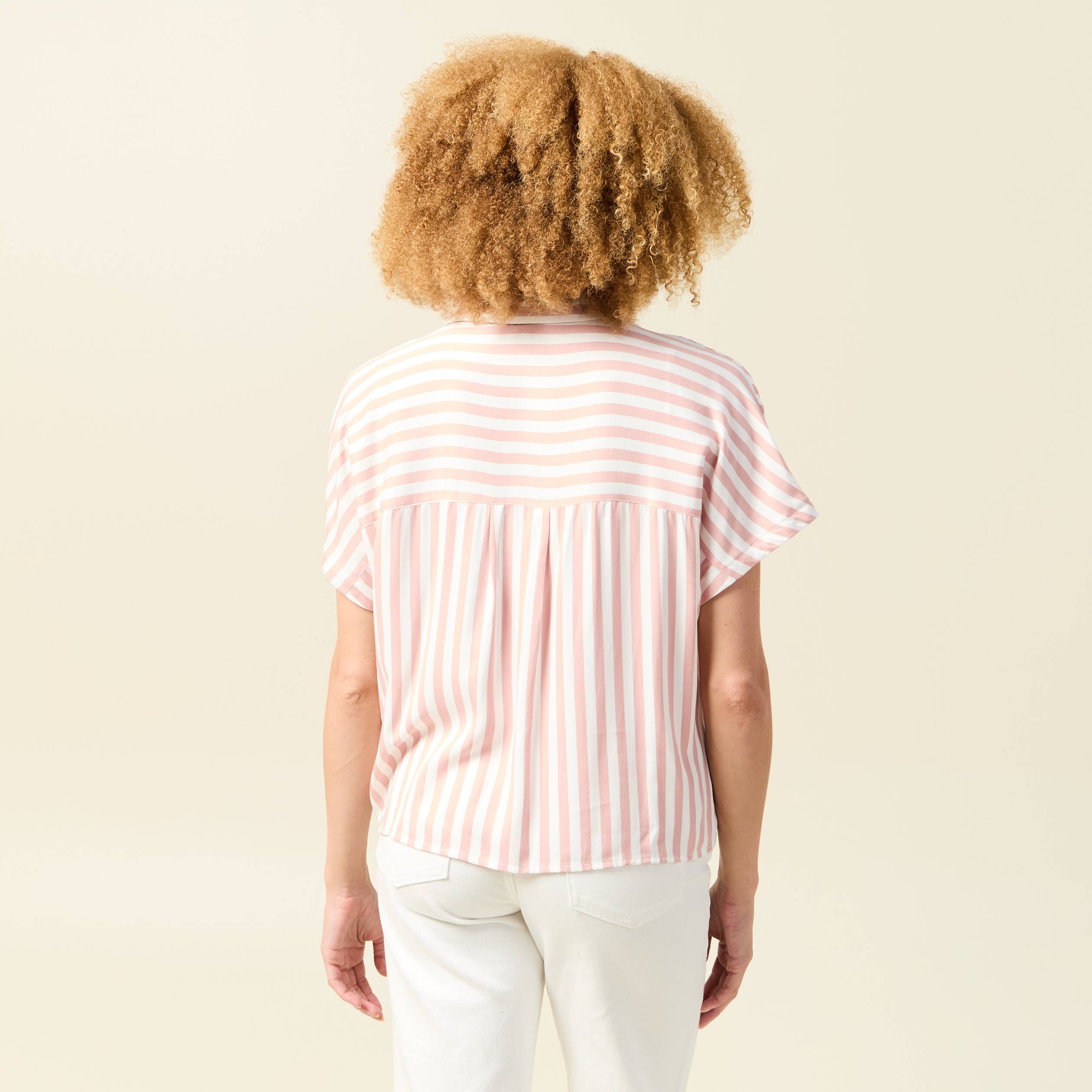 chemise manches courtes fluide rose clair femme Chemise manches courtes fluide rose clair femme