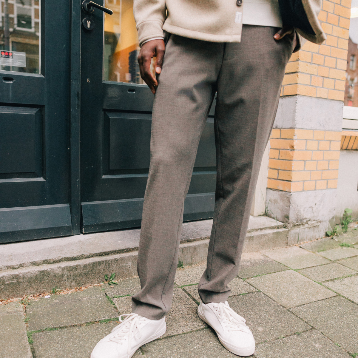 pantalon chino jogger taupe homme Pantalon chino jogger taupe homme