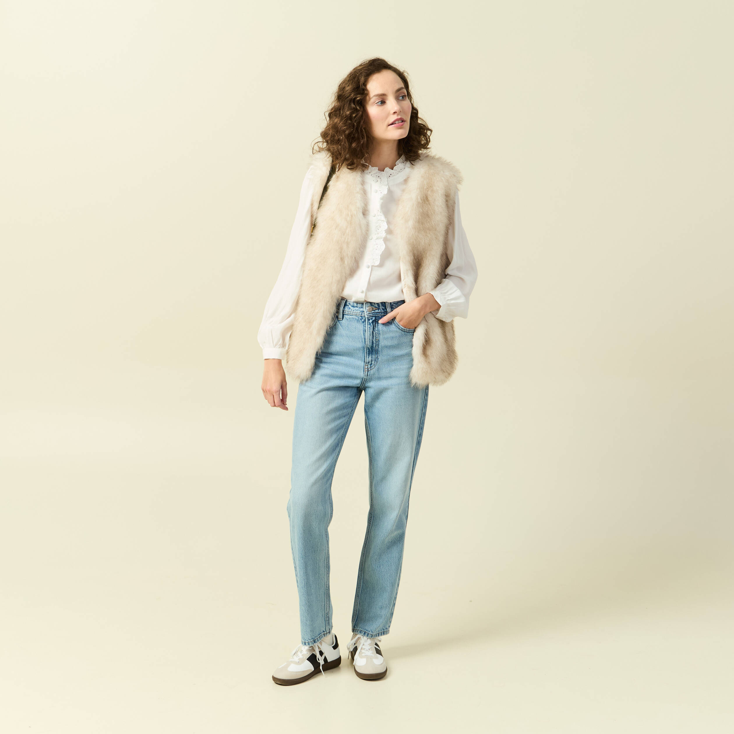Gilet col tailleur manches longues creme femme