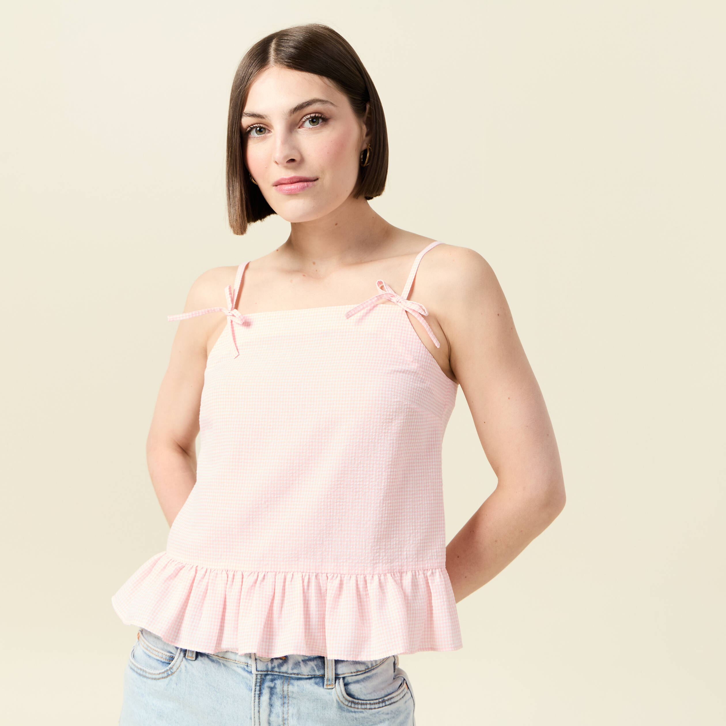 debardeur droit court col carre rose clair femme Débardeur droit court col carré rose clair femme