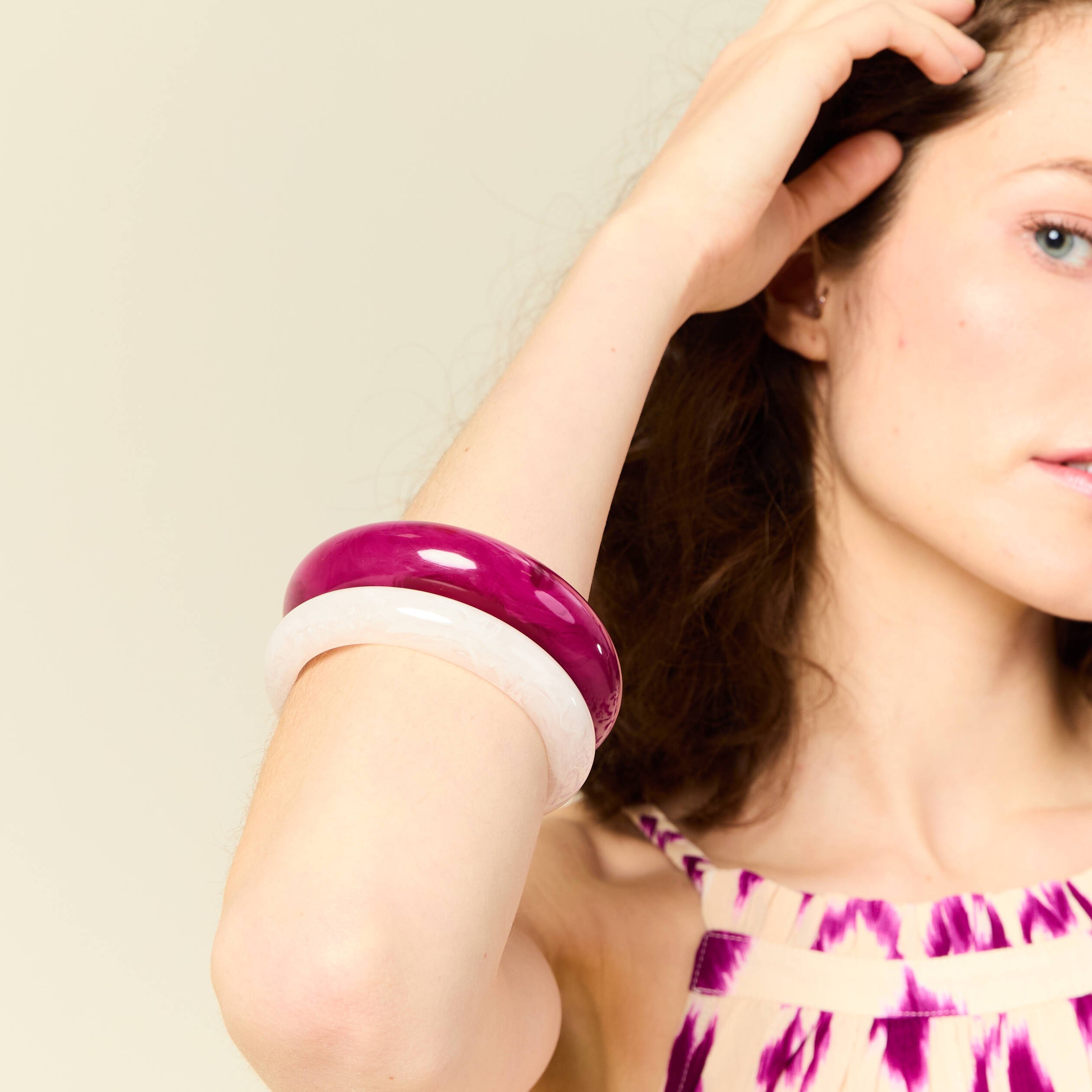 lot 2 bracelets manchettes violet clair femme Lot 2 bracelets manchettes violet clair femme