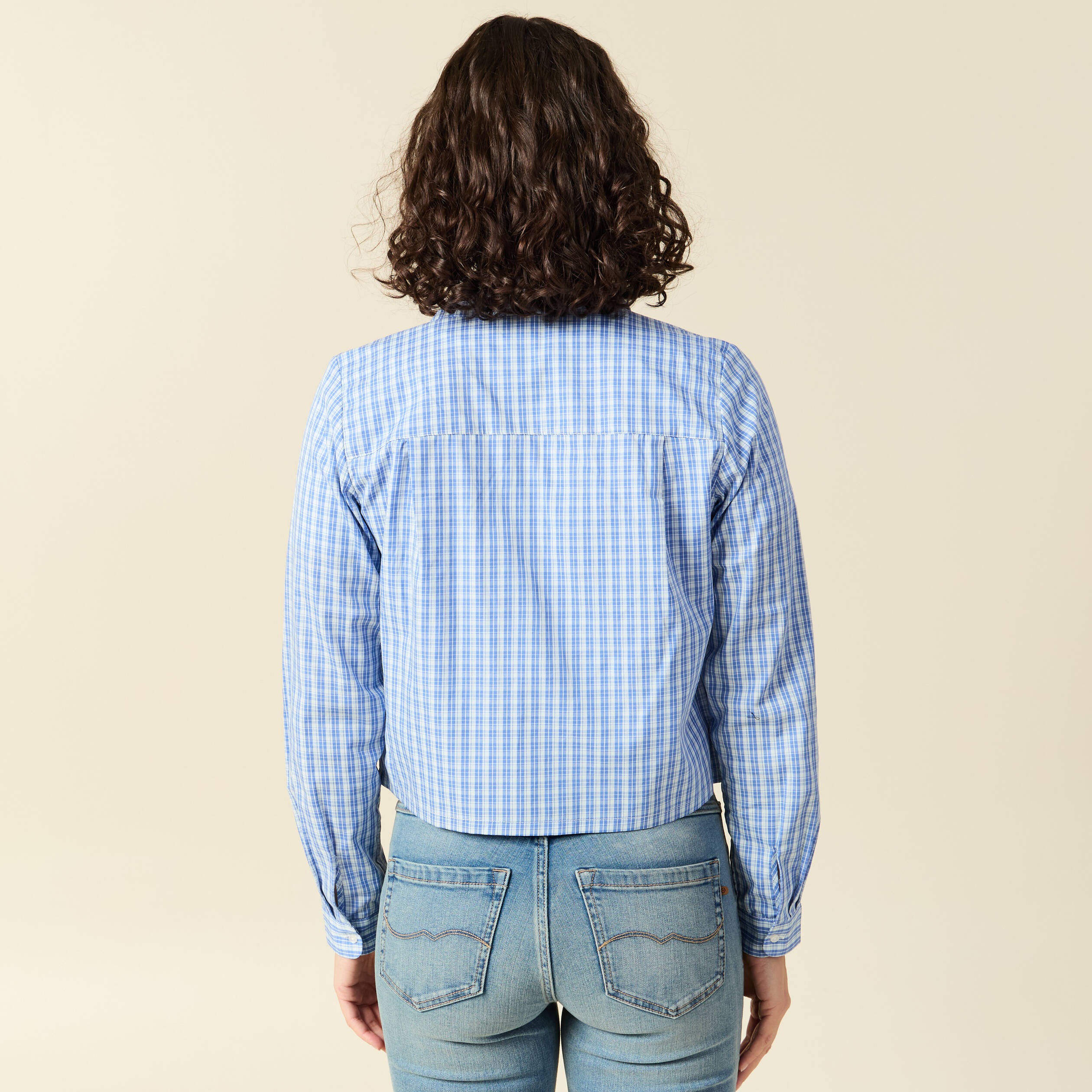 Chemise droite courte en coton bleu clair femme
