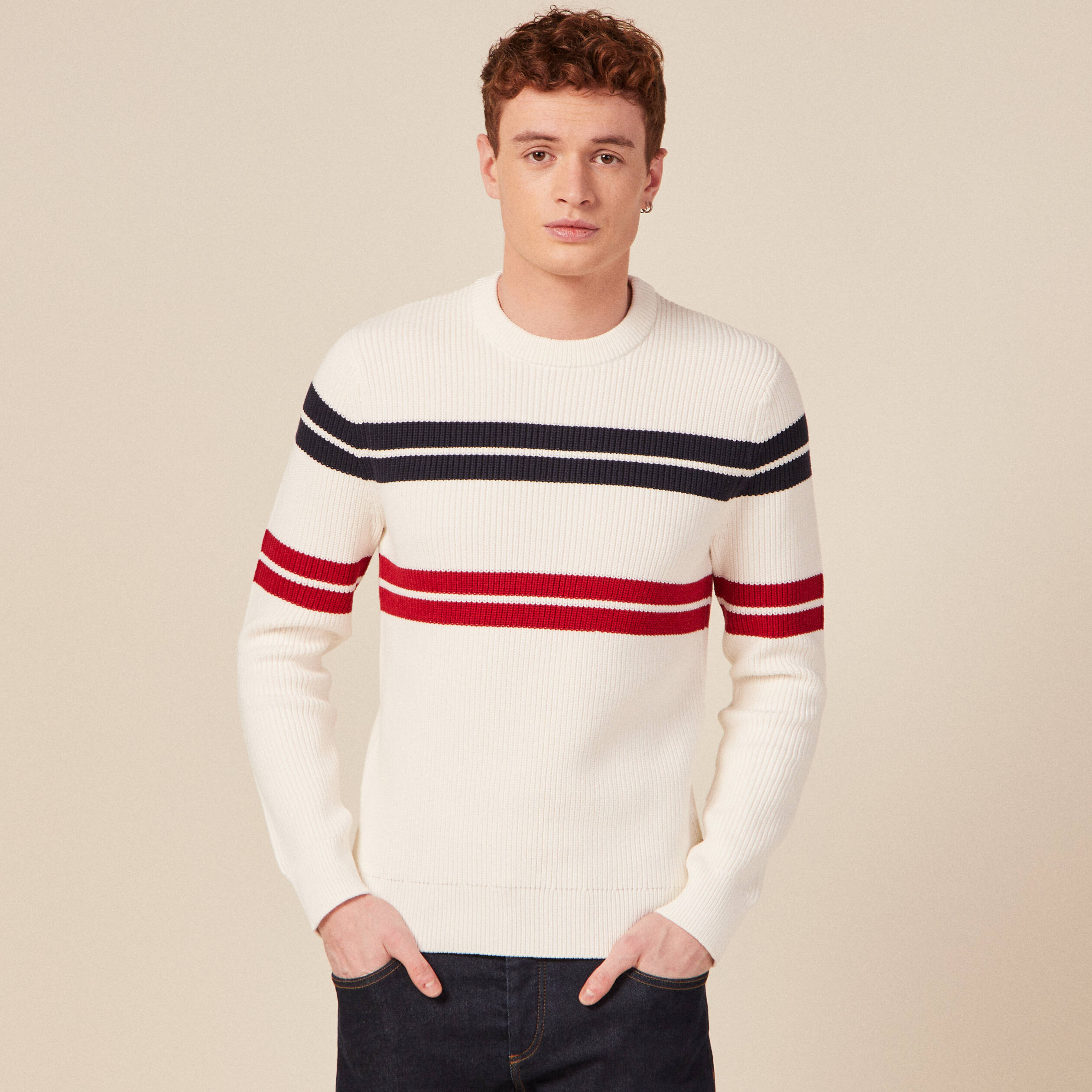 Pull fin ray&eacute; col rond manches longues ecru homme