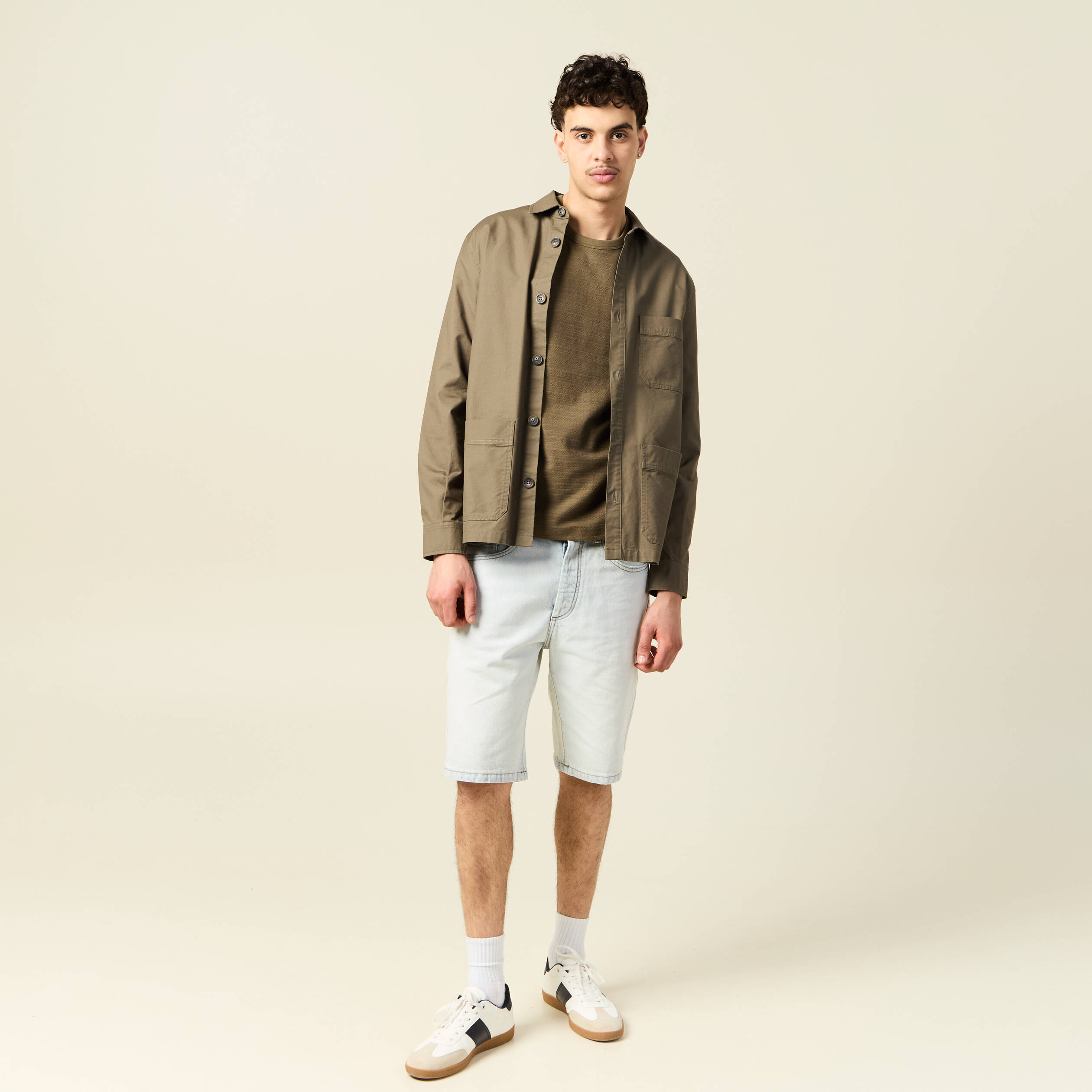 t shirt manches courtes vert kaki homme T-shirt manches courtes vert kaki homme