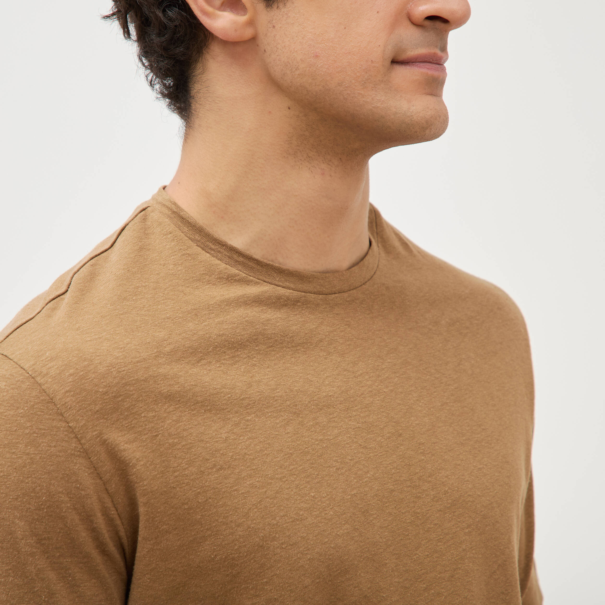 T-shirt ras de cou manches courtes vert kaki homme