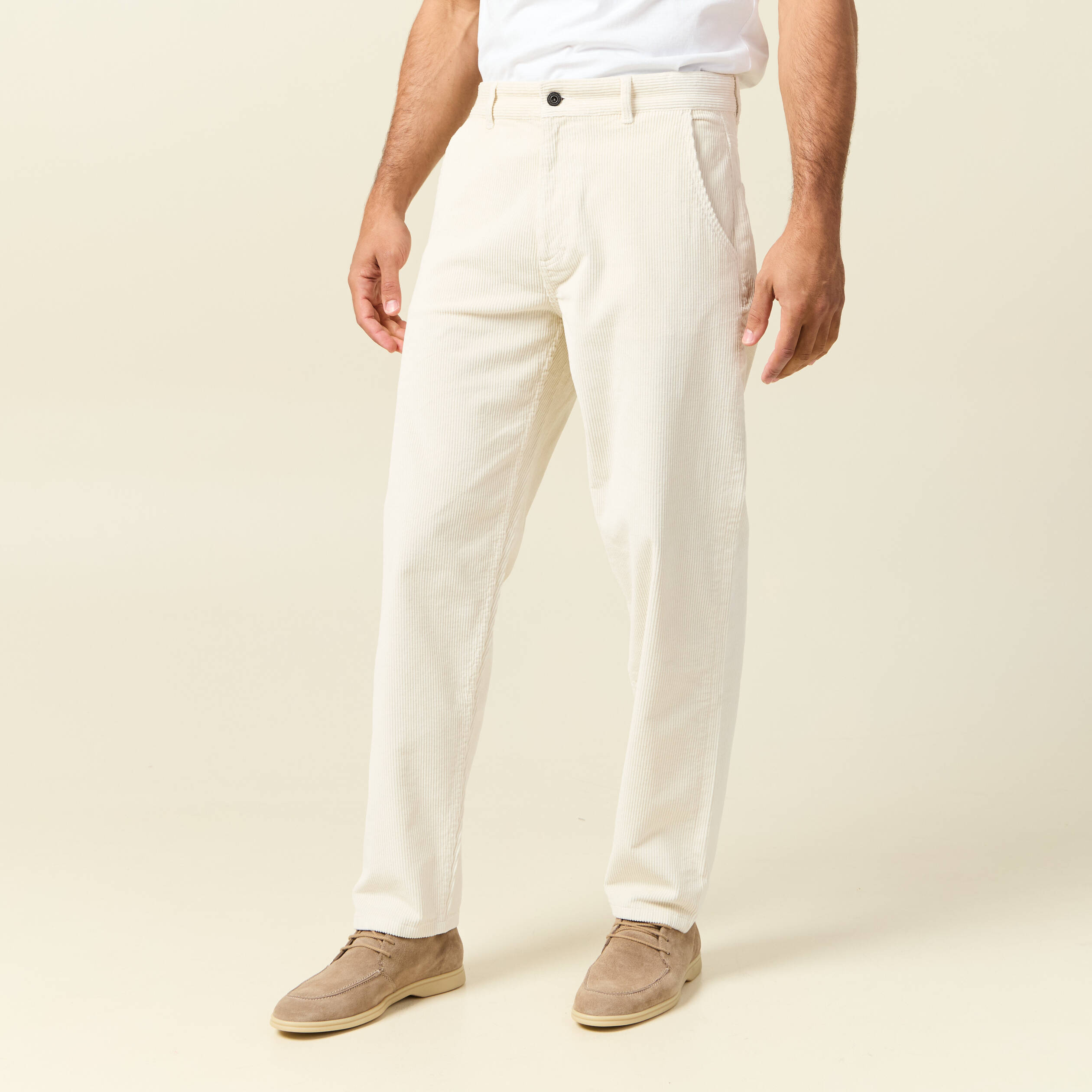 Pantalon droit en velours longueur 32 ecru homme