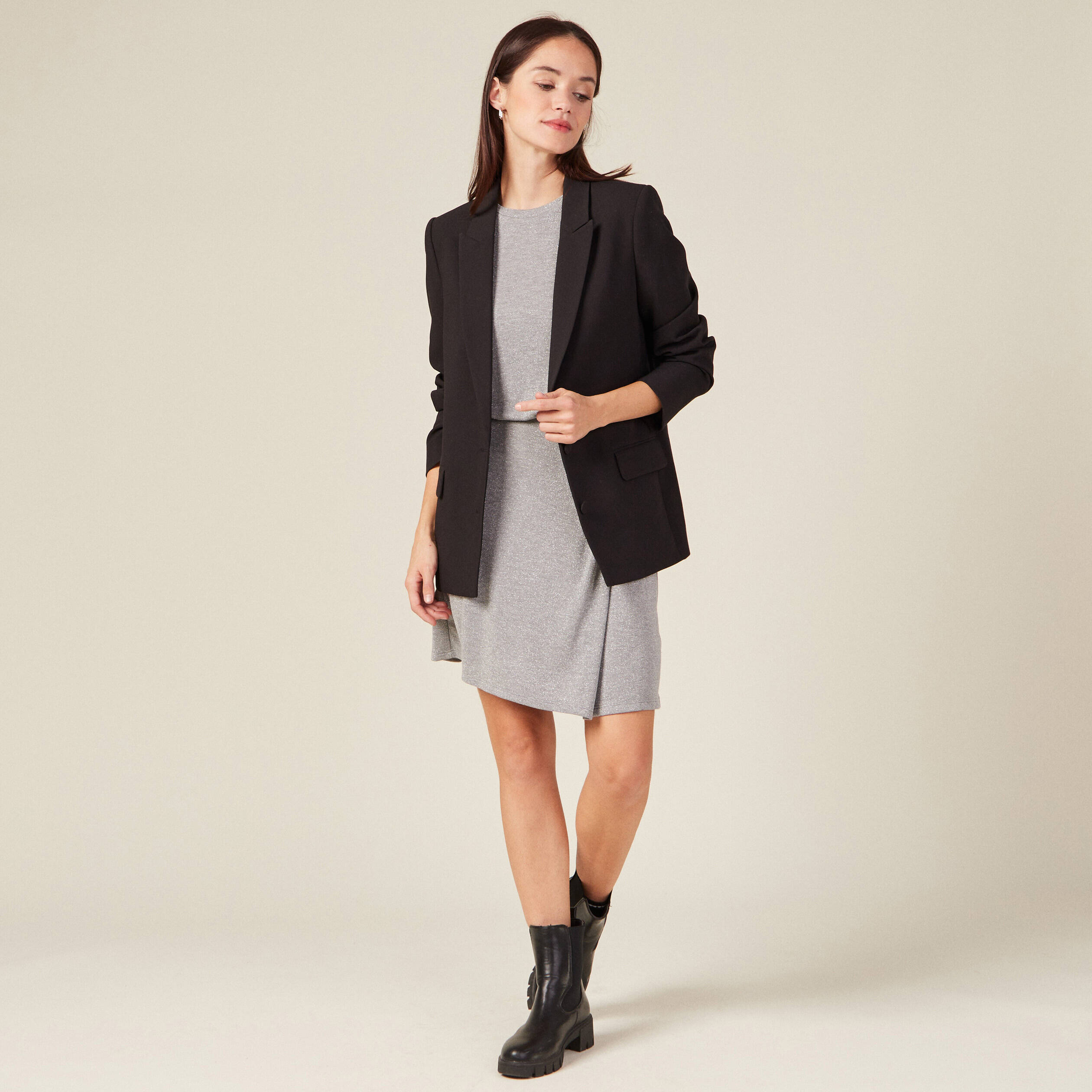Robe moulante fils métallisés gris argent femme