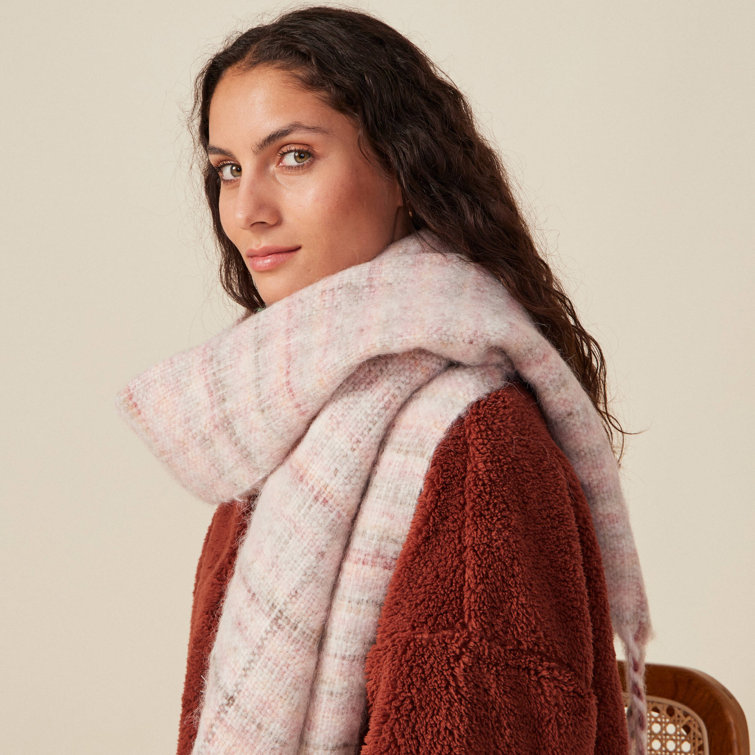 Écharpe à franges rouge clair femme