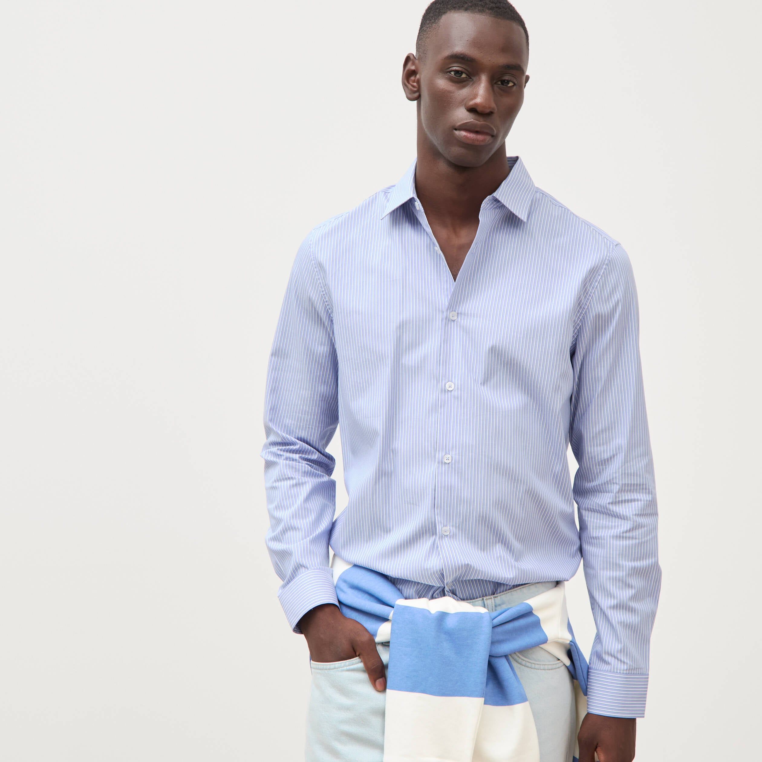 Chemise col am&eacute;ricain manches longues bleu gris homme