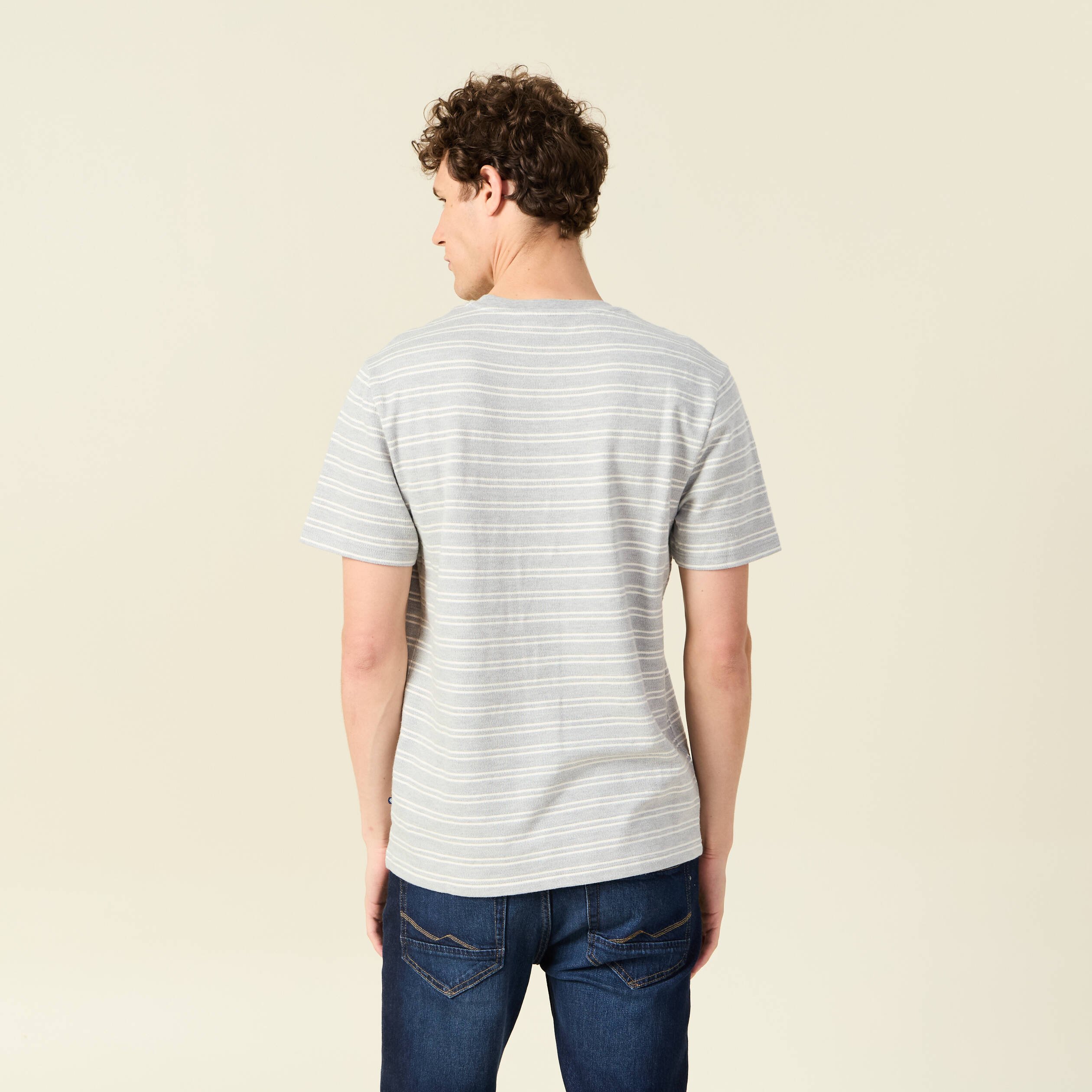 t shirt manches courtes gris fonce homme T-shirt manches courtes gris foncé homme