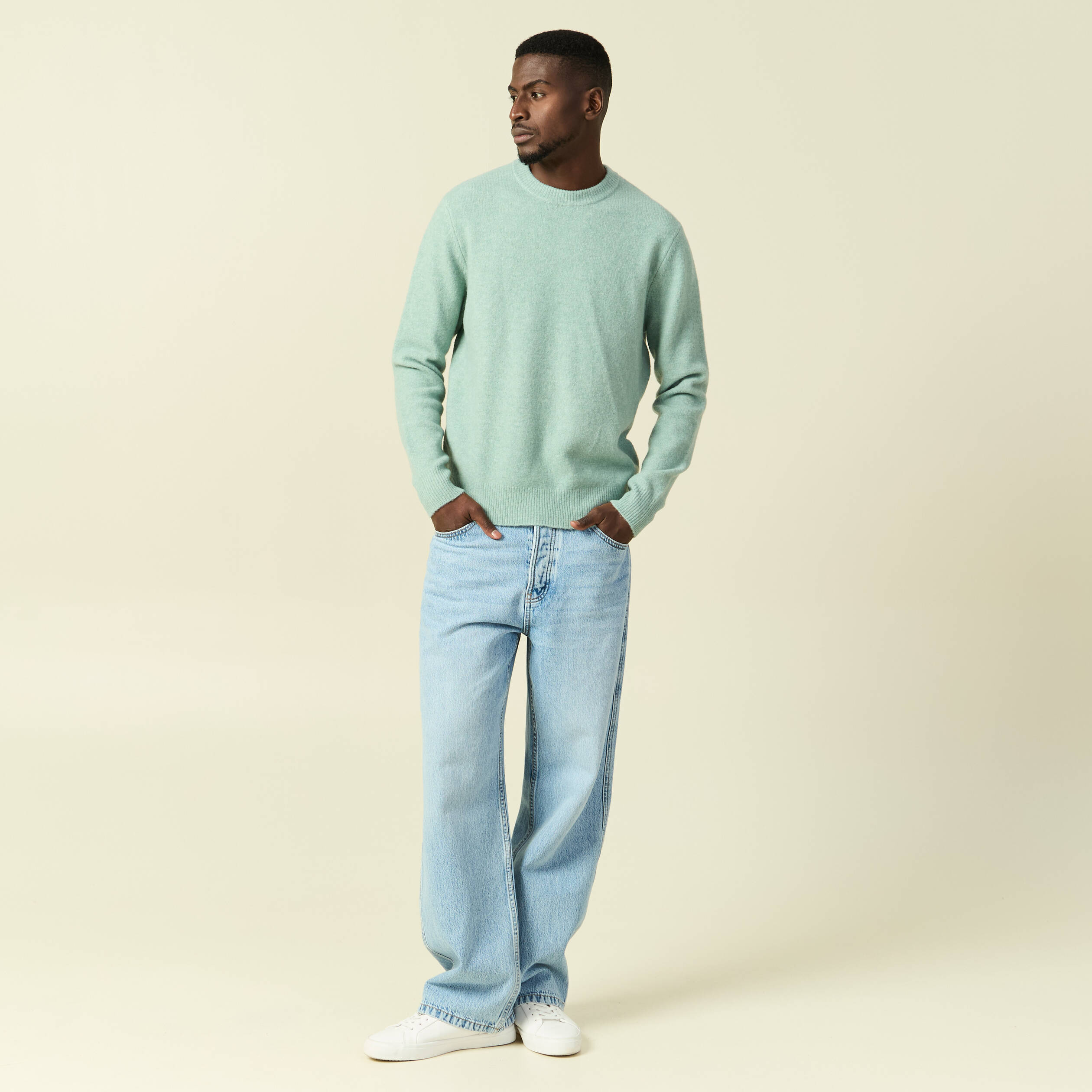 Pull manches longues col rond vert pastel homme