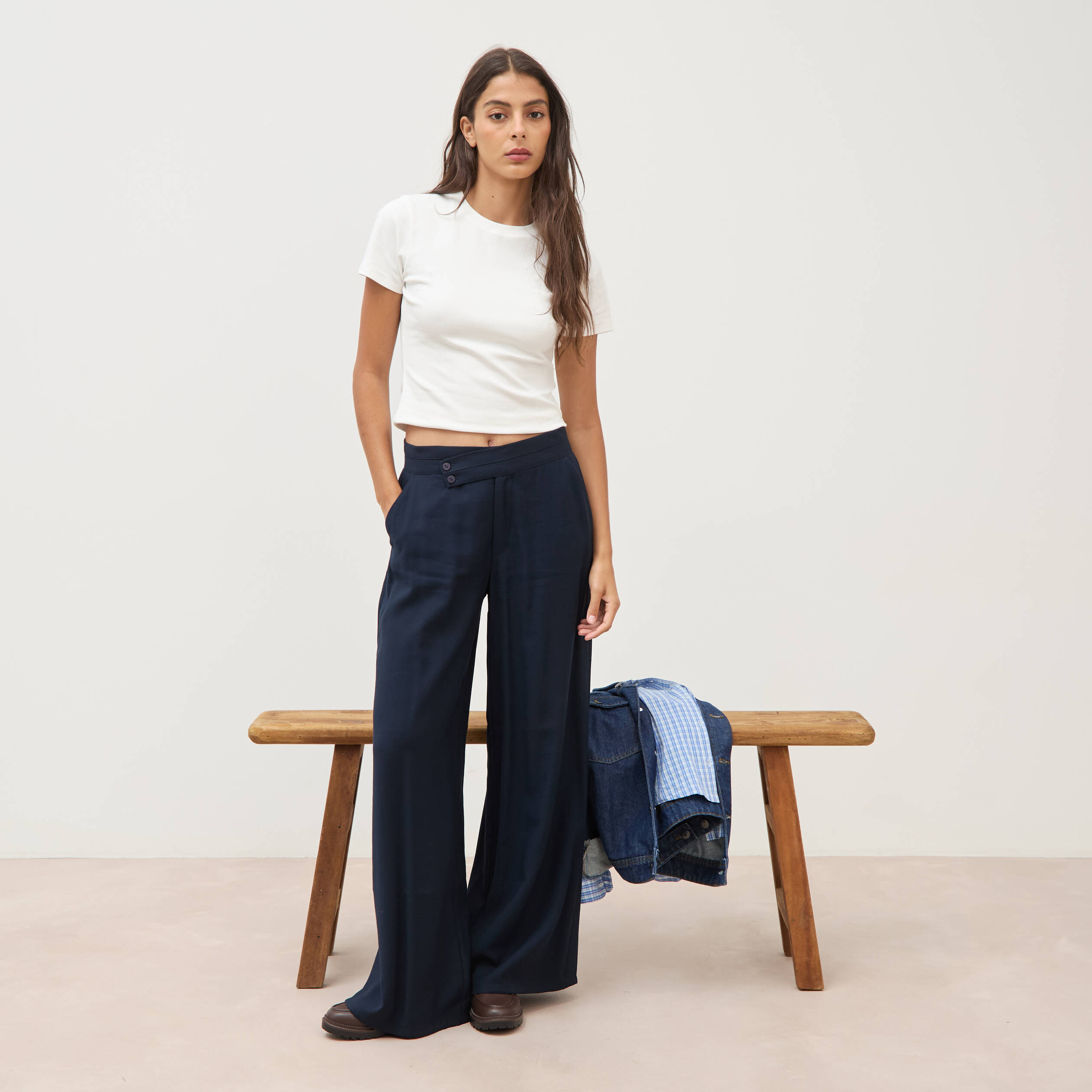 Pantalon large taille haute ceinture bleu fonc&eacute; femme