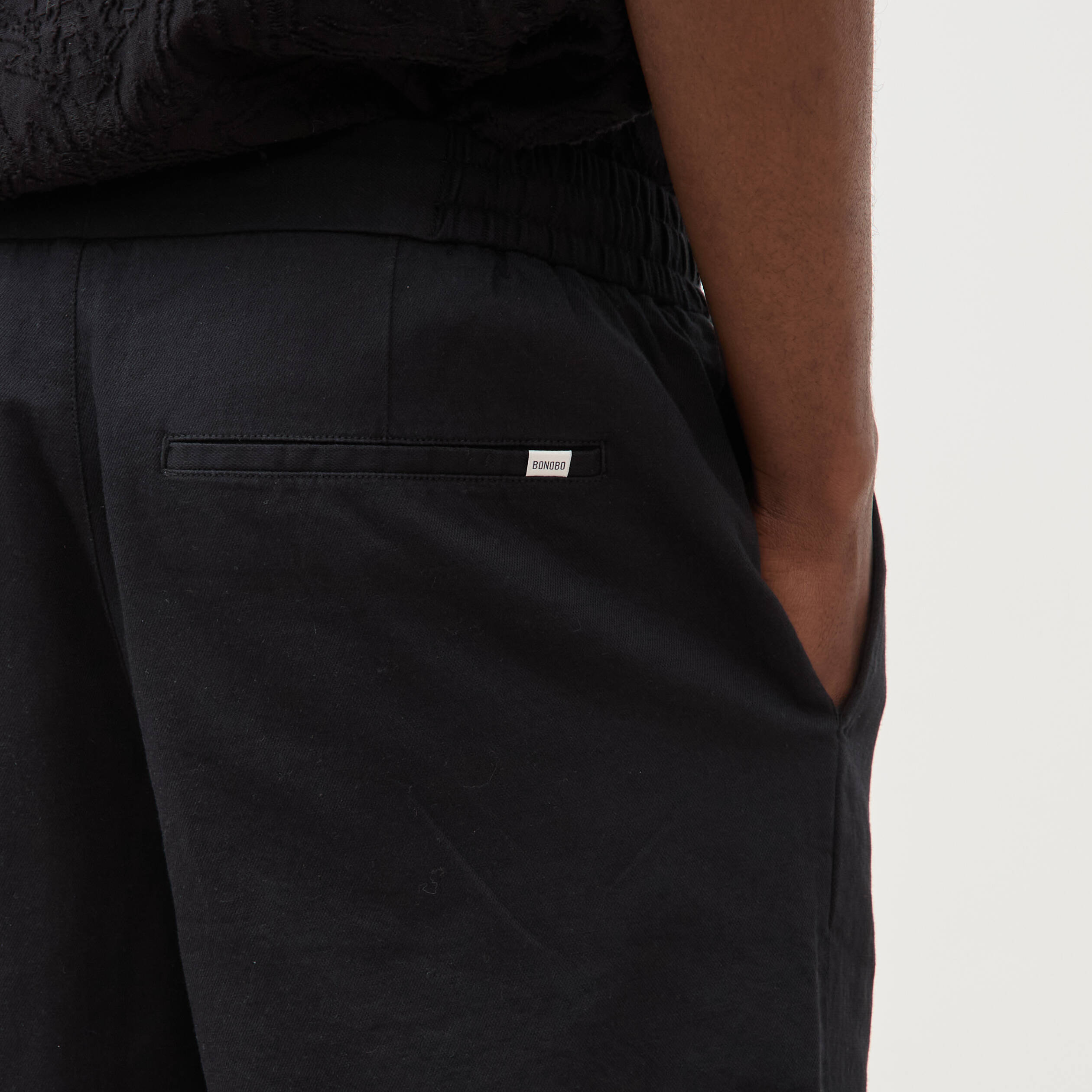 Bermuda noir homme