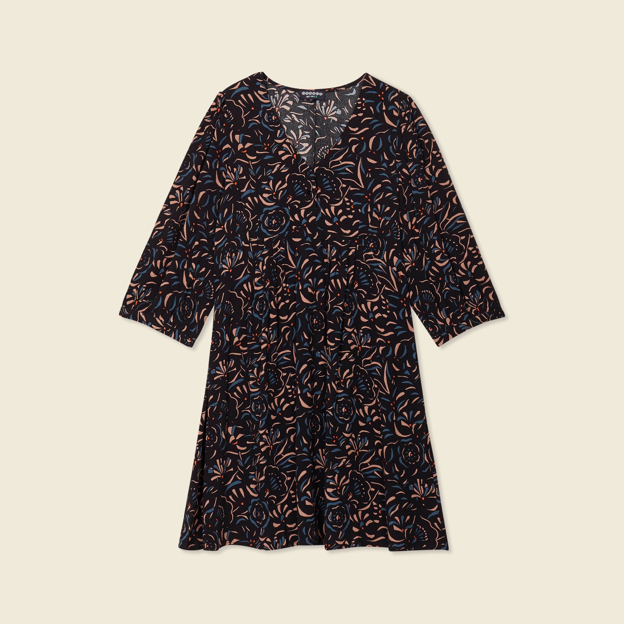 Robe &eacute;vas&eacute;e manches 3/4 noir femme