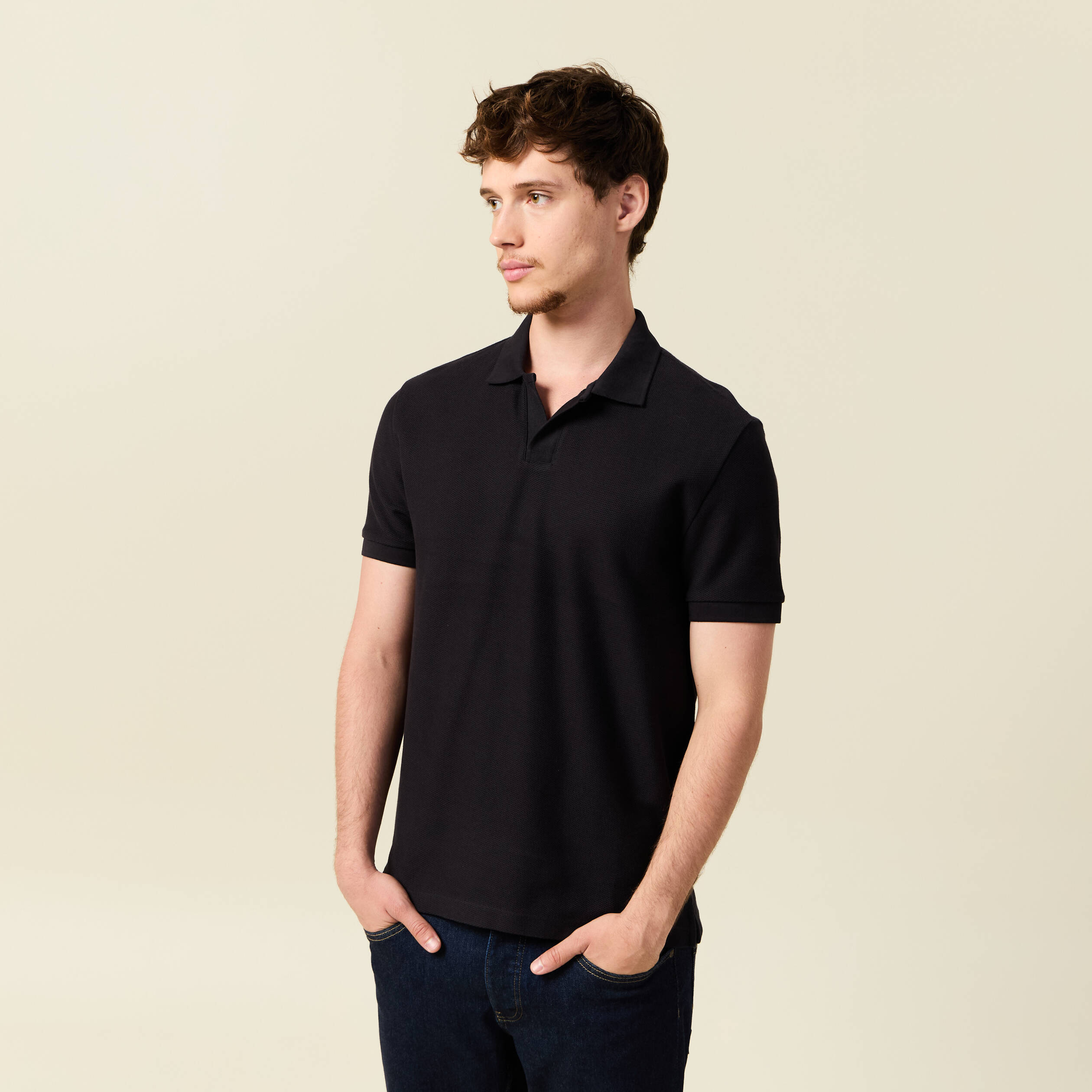 polo cintre manches courtes en coton noir homme Polo cintré manches courtes en coton noir homme