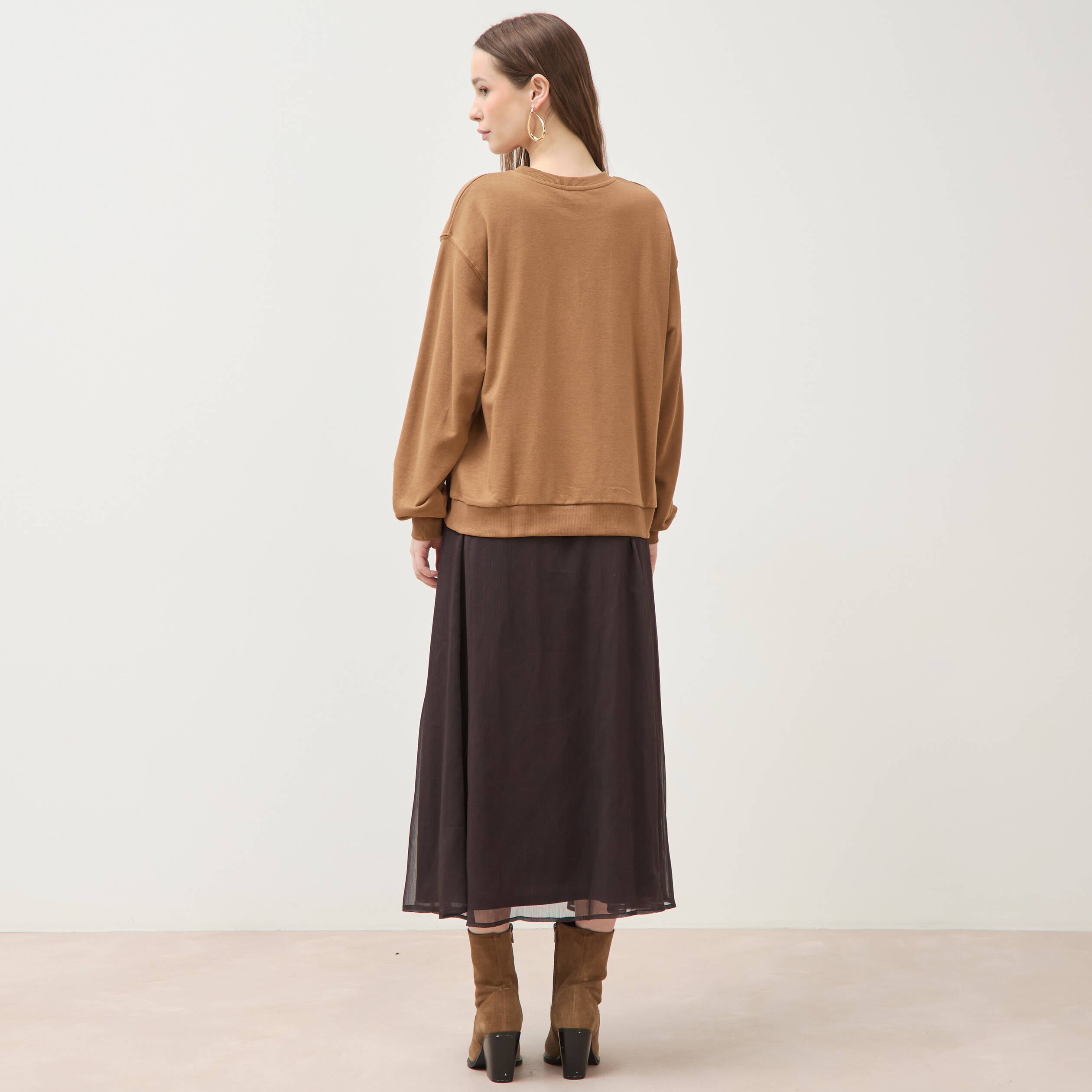 Sweat col rond manches longues marron femme