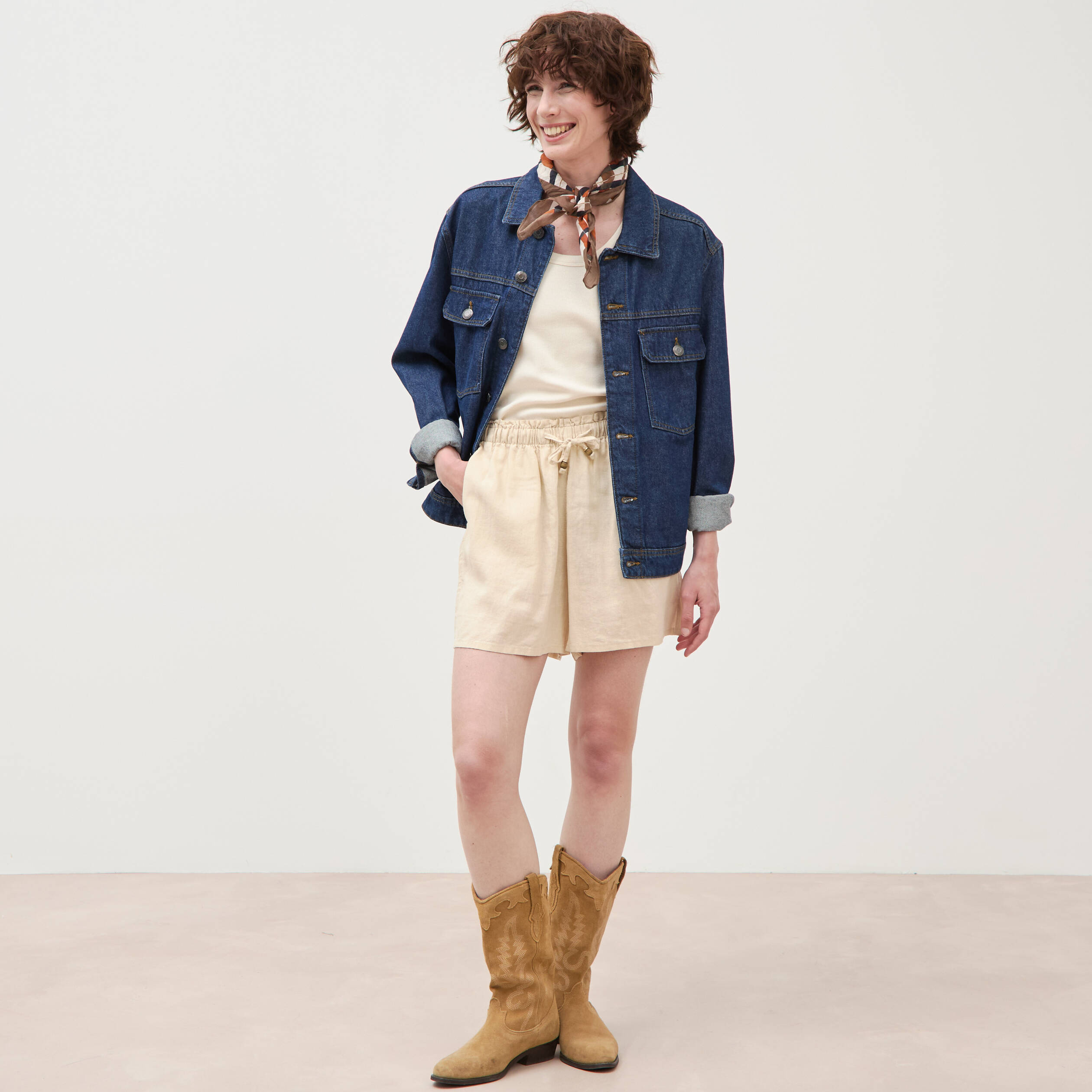 Short taille haute creme femme