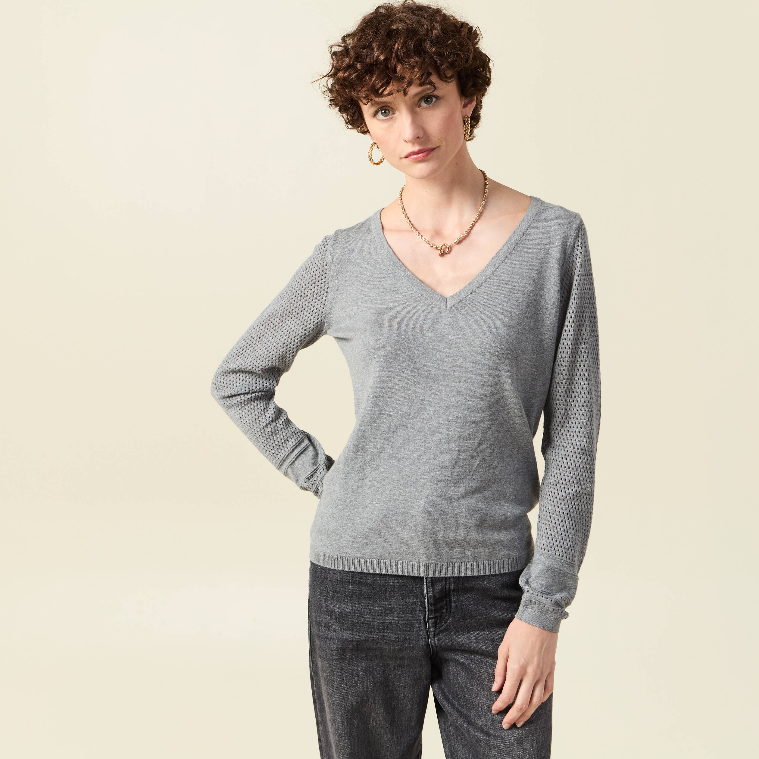 pull a manches longues gris fonce femme Pull à manches longues gris foncé femme