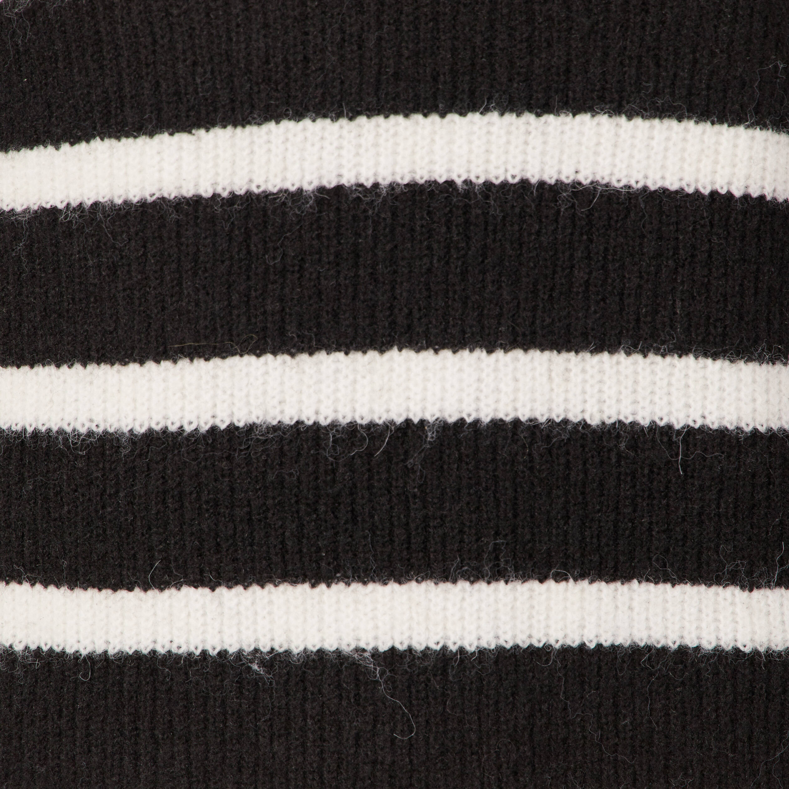 pull eco responsable noir femme Pull éco-responsable noir femme
