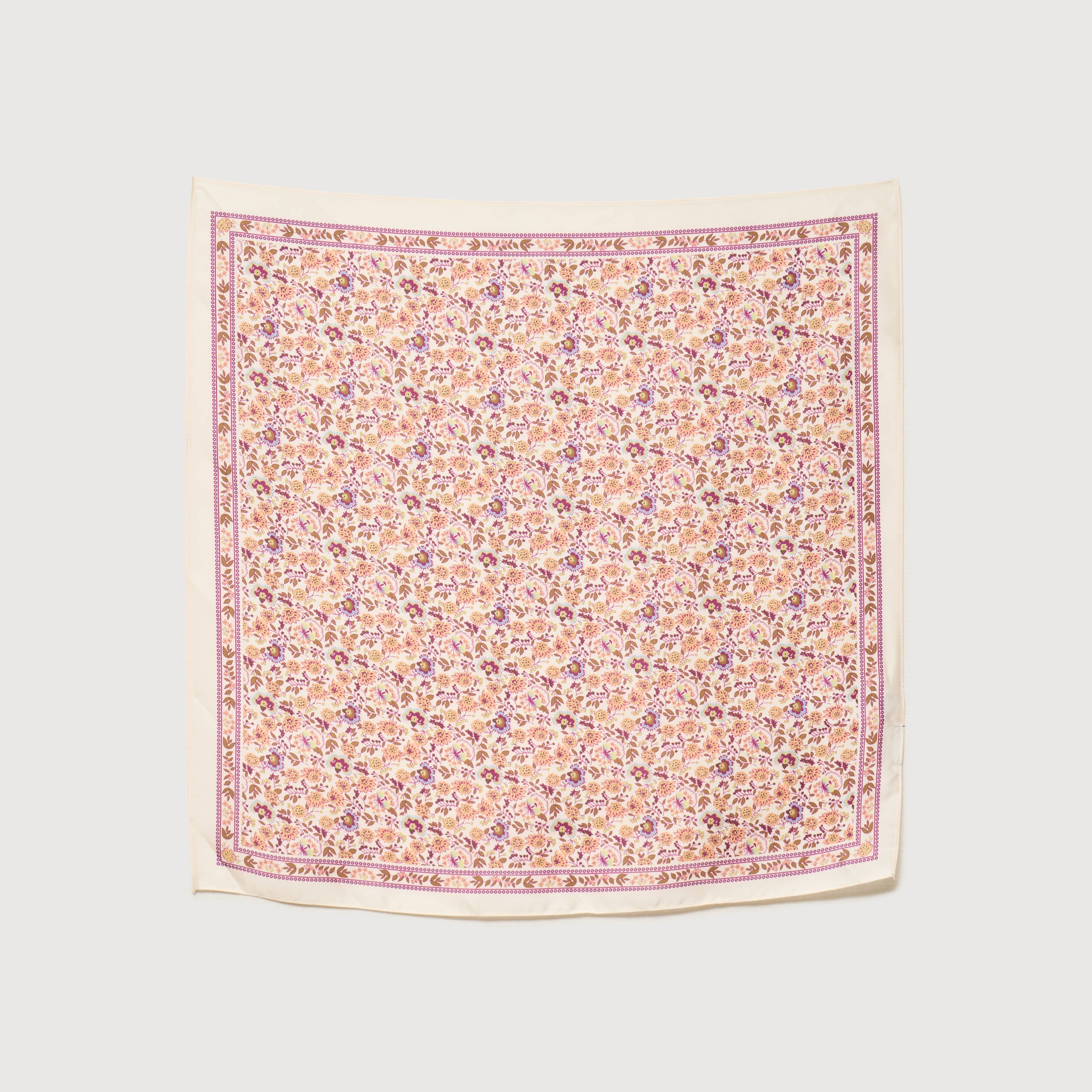 Foulard carr&eacute; satin ecru femme