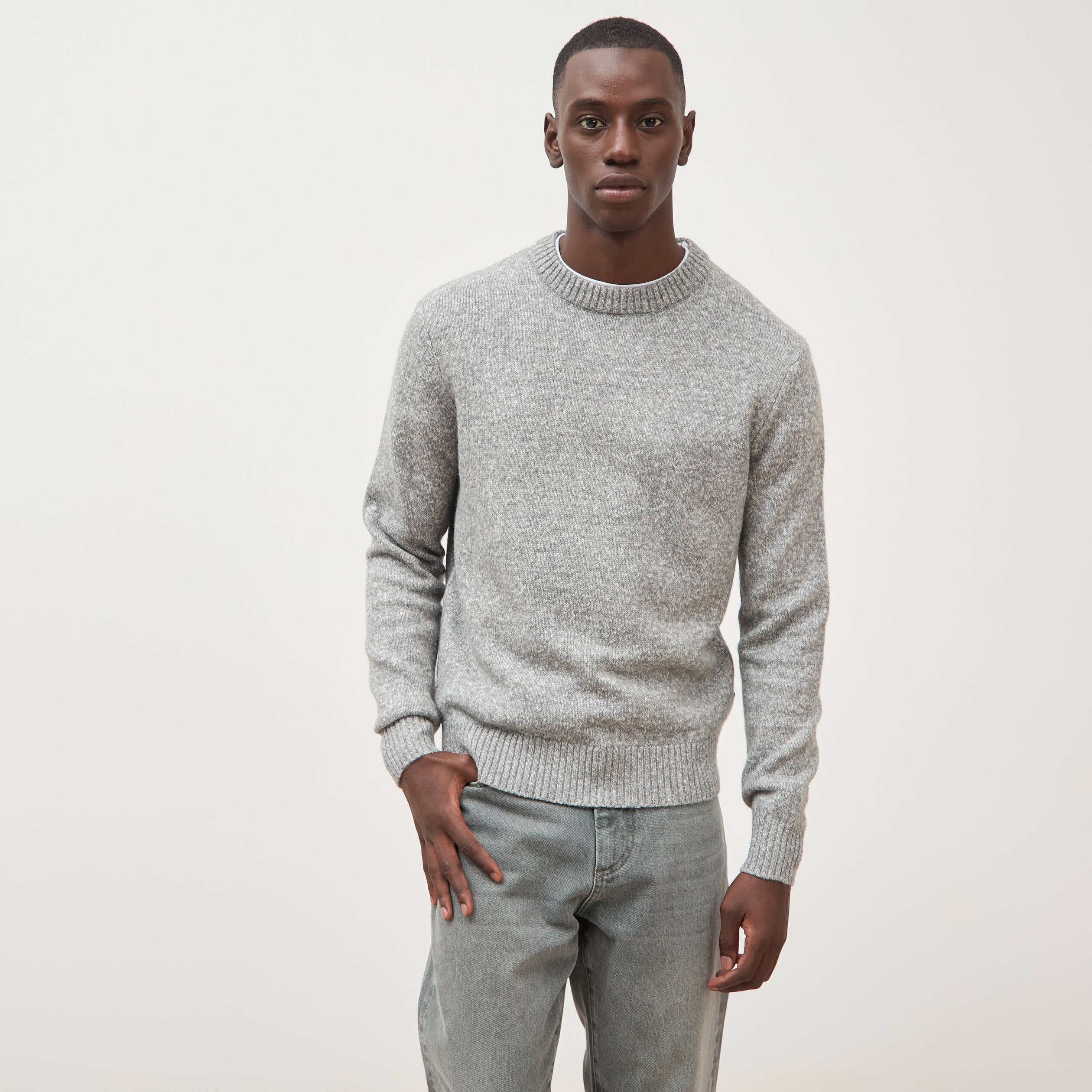 Pull droit tweed manches longues gris homme