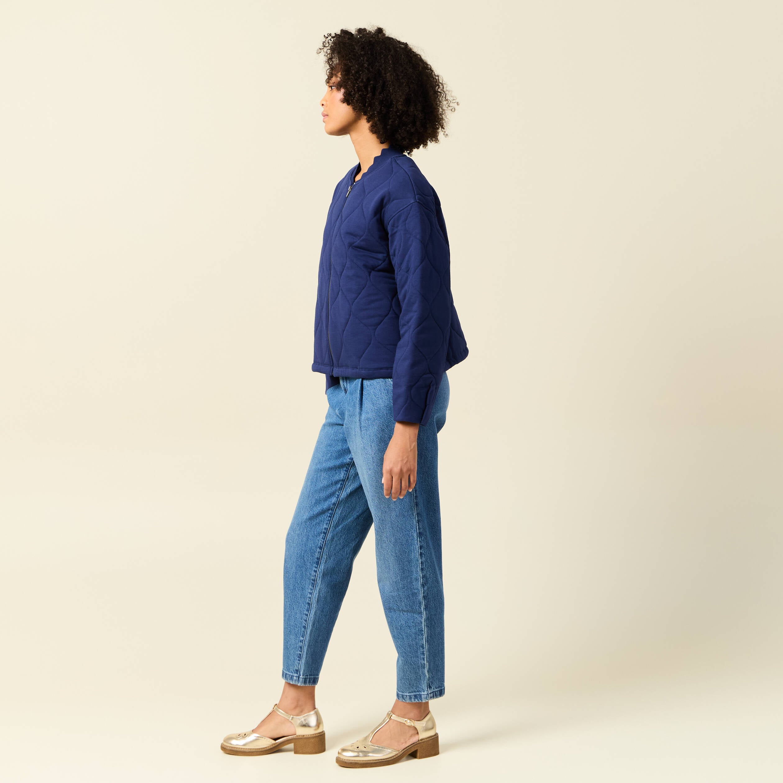 Gilet matelass&eacute; bleu fonc&eacute; femme
