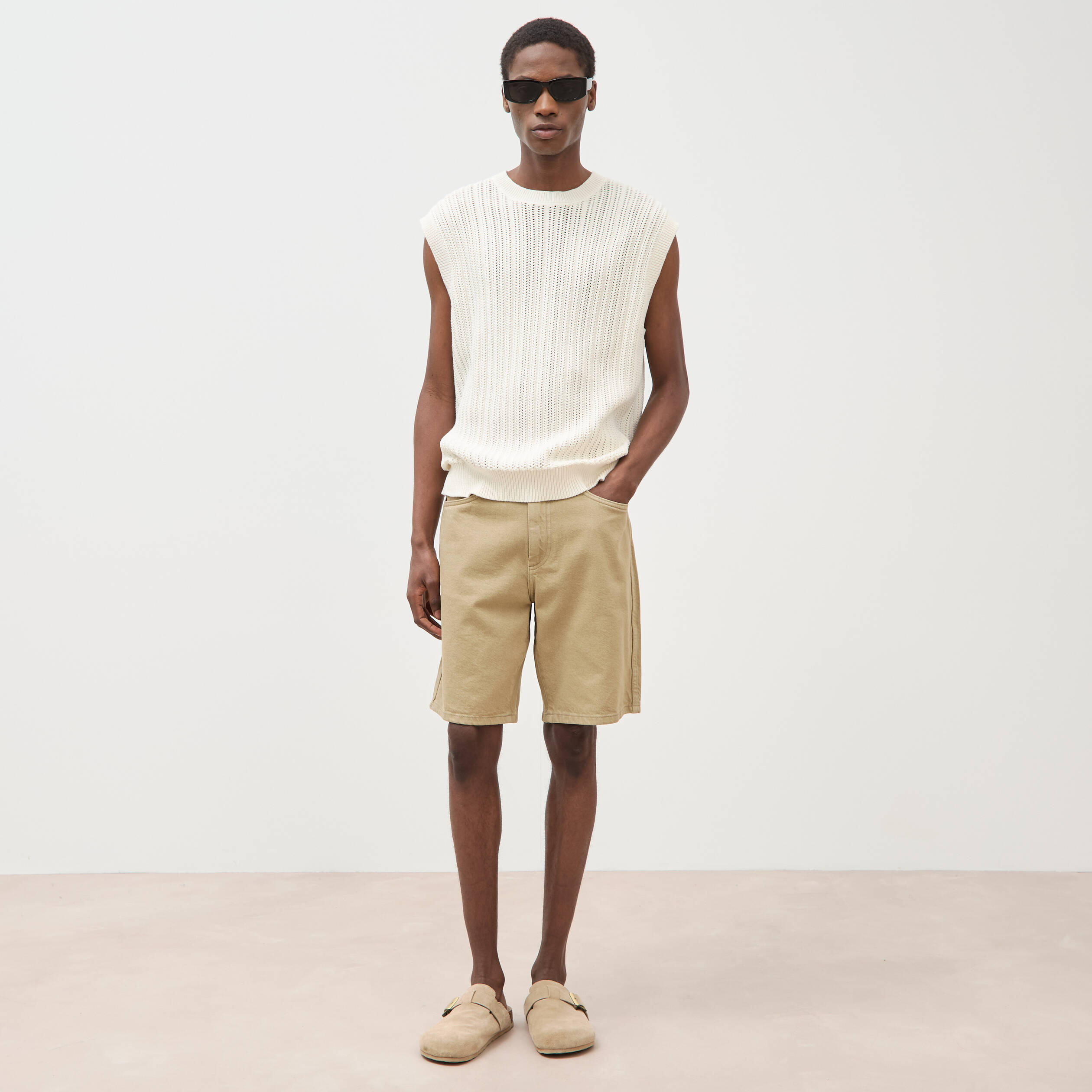 Pull sans manches col rond en coton ecru homme