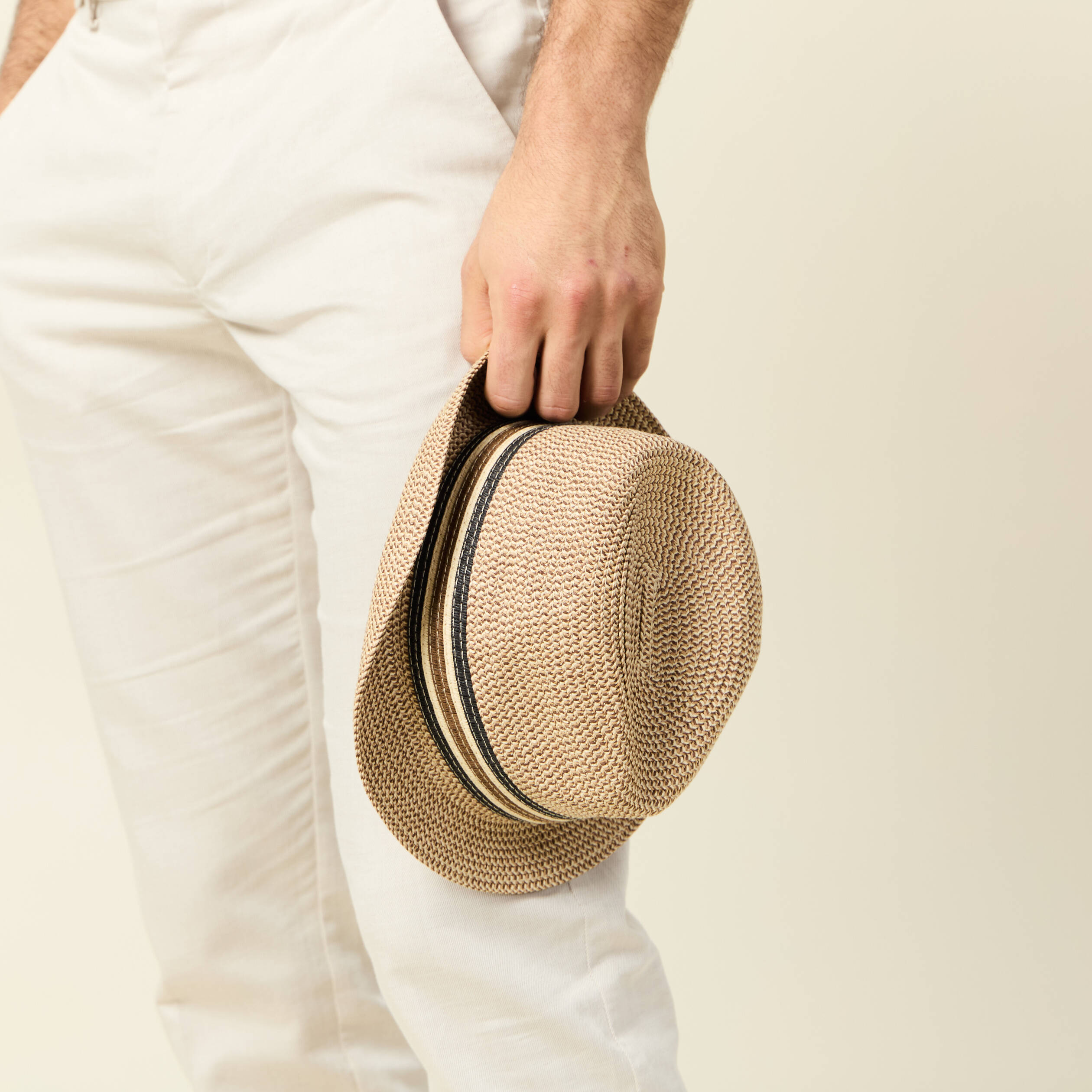 chapeau trilby tresse sable homme Chapeau trilby tressé sable homme