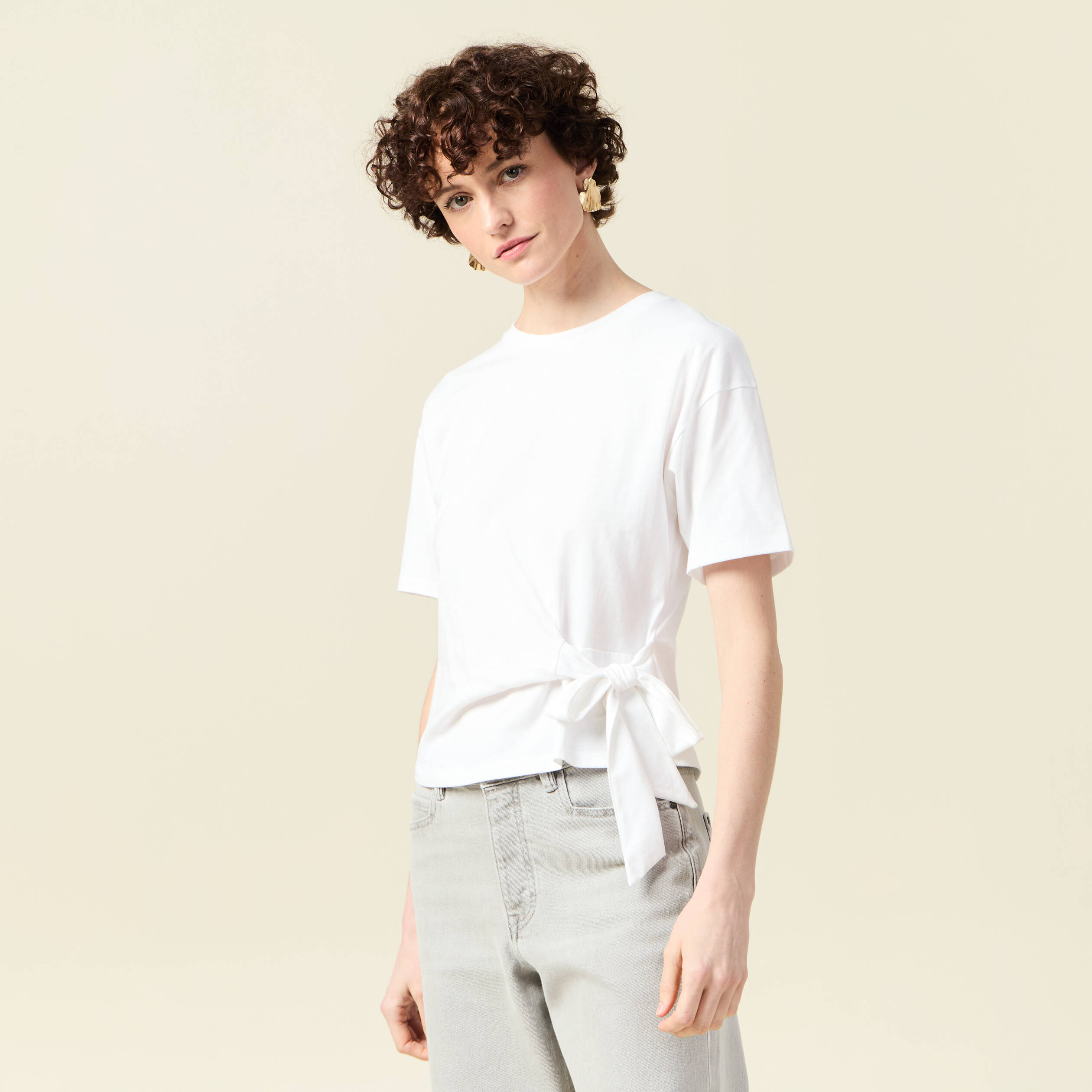 t shirt manches courtes noeud blanc femme T-shirt manches courtes noeud blanc femme