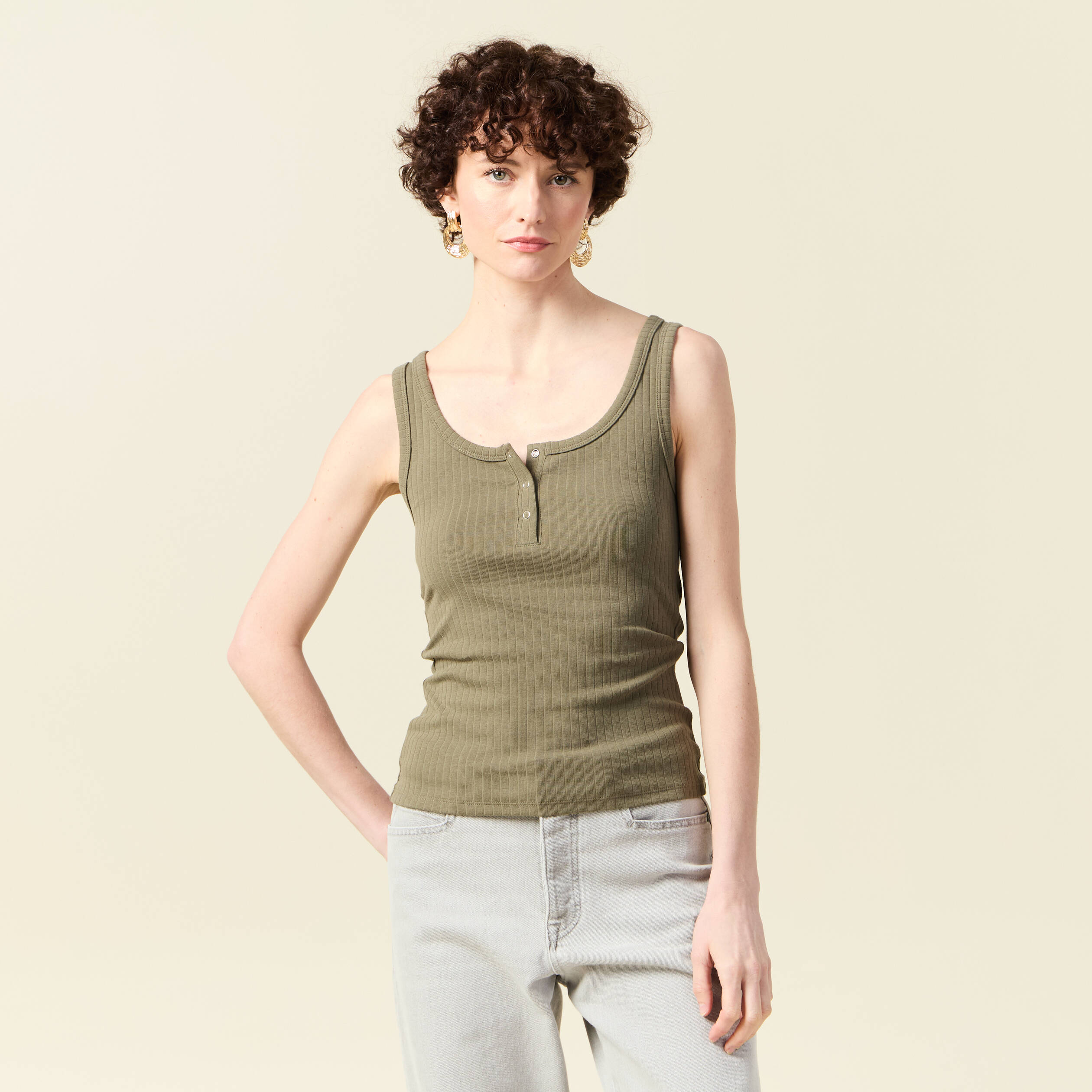 debardeur sans manches vert kaki femme Débardeur sans manches vert kaki femme
