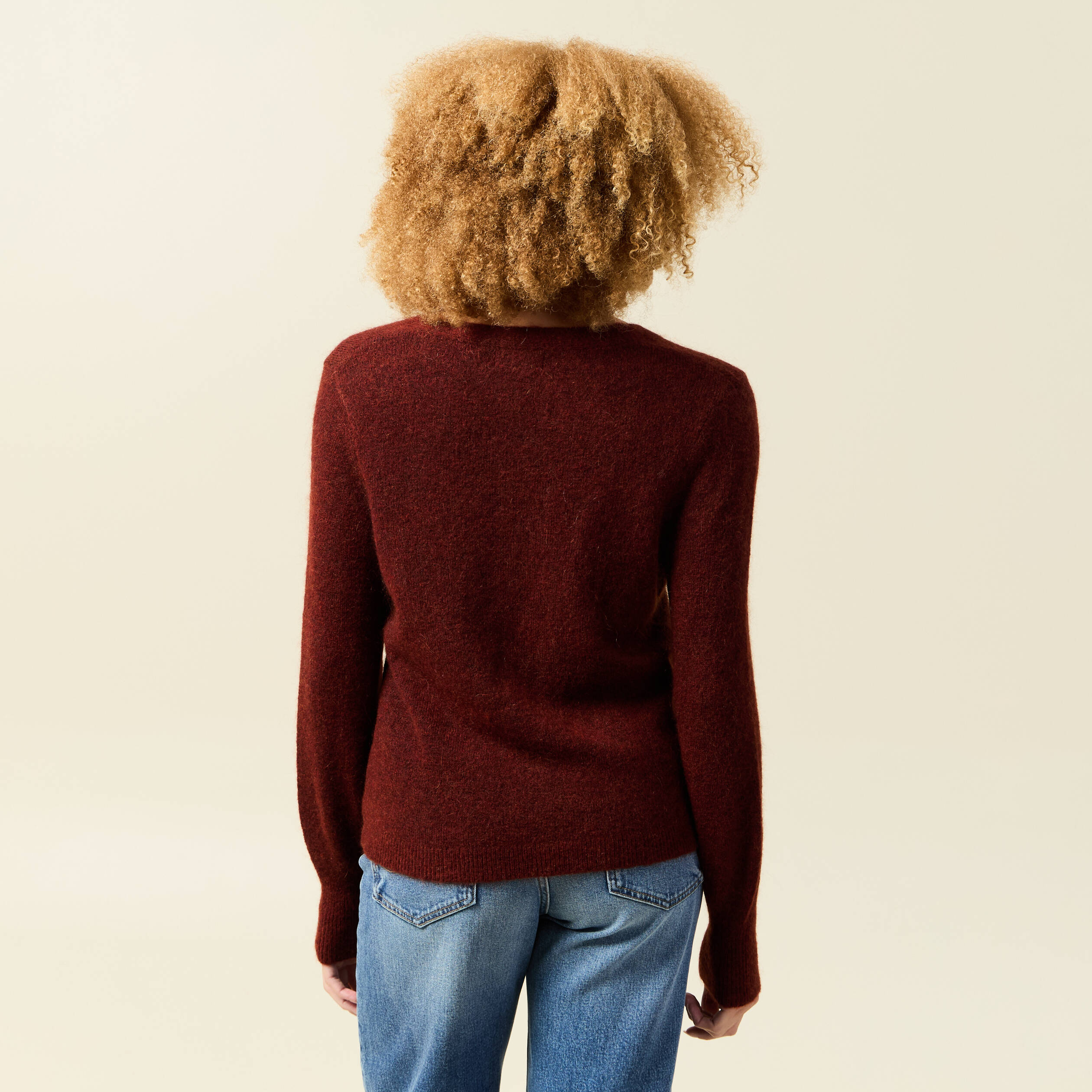 Pull col V manches longues orange fonc&eacute; femme