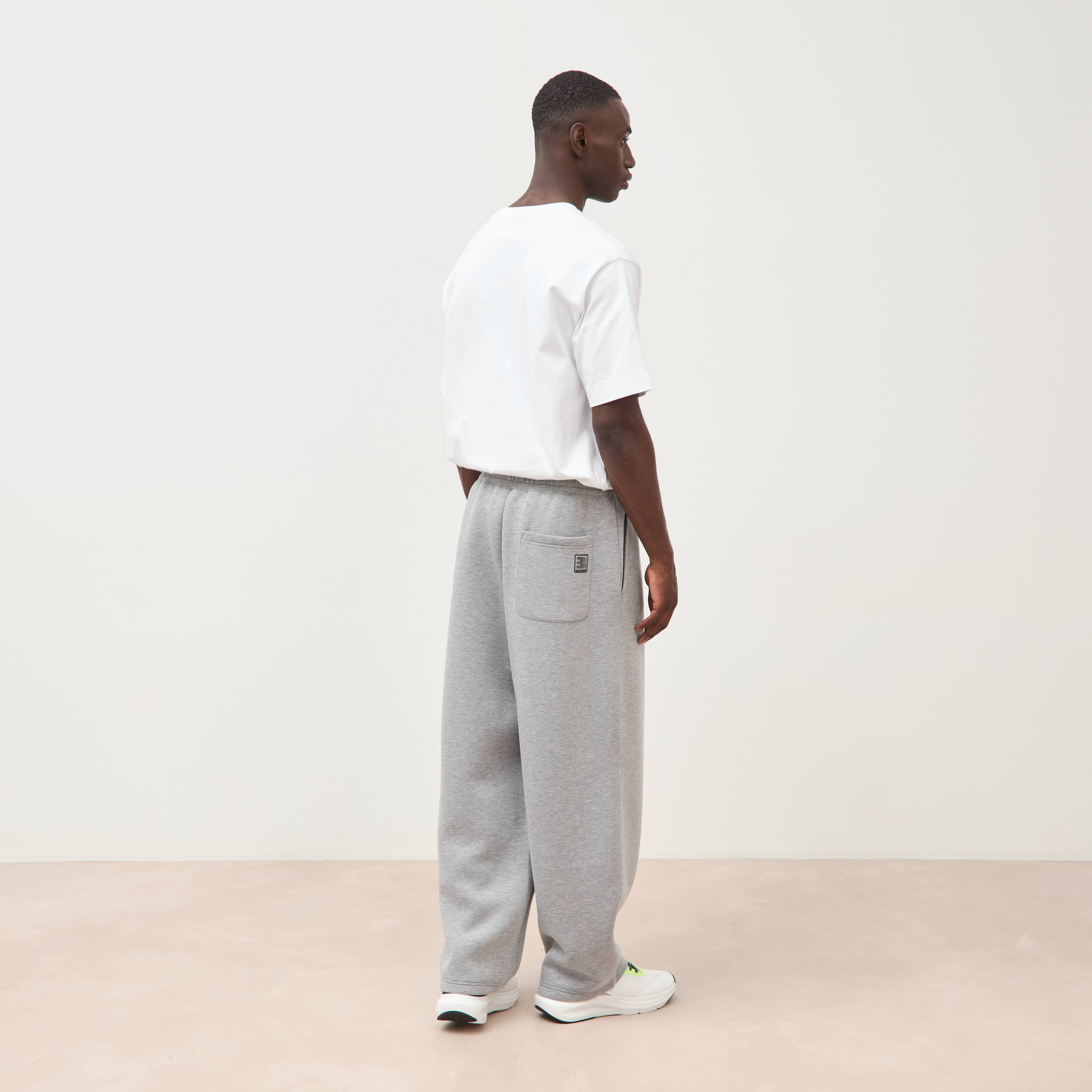 Pantalon coupe loose gris clair homme
