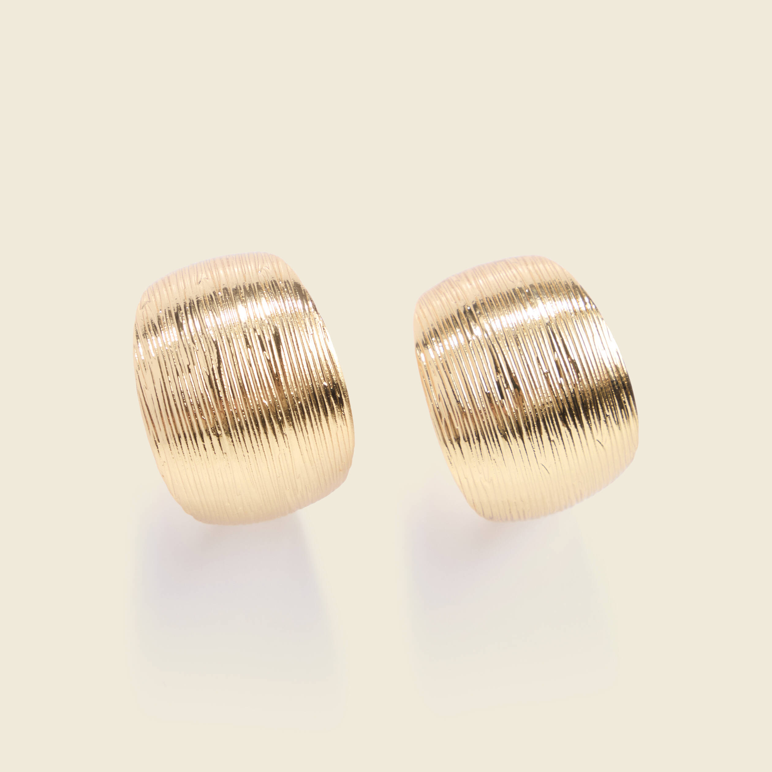 Boucles d'oreilles couleur or femme