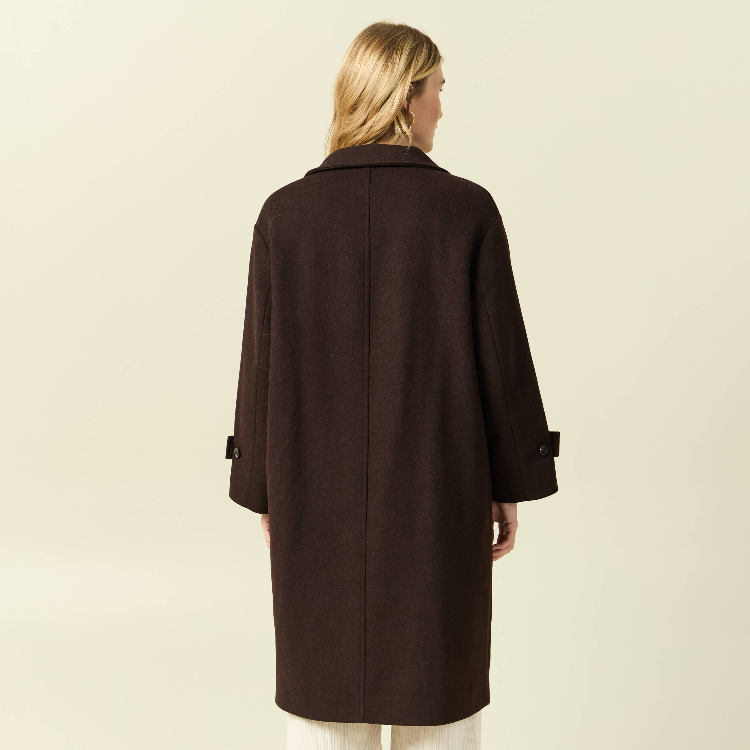 Manteau droit long col montant marron fonc&eacute; femme