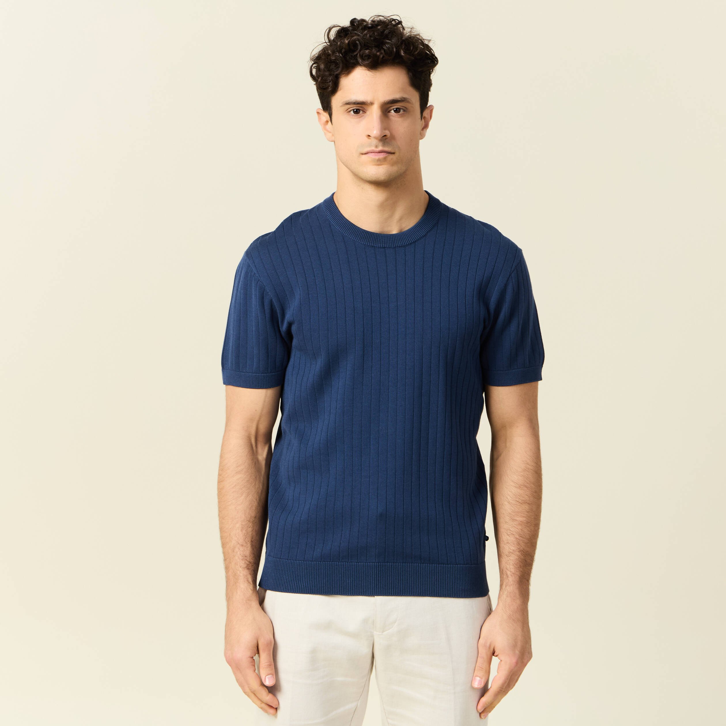t shirt manches courtes bleu fonce homme T-shirt manches courtes bleu foncé homme