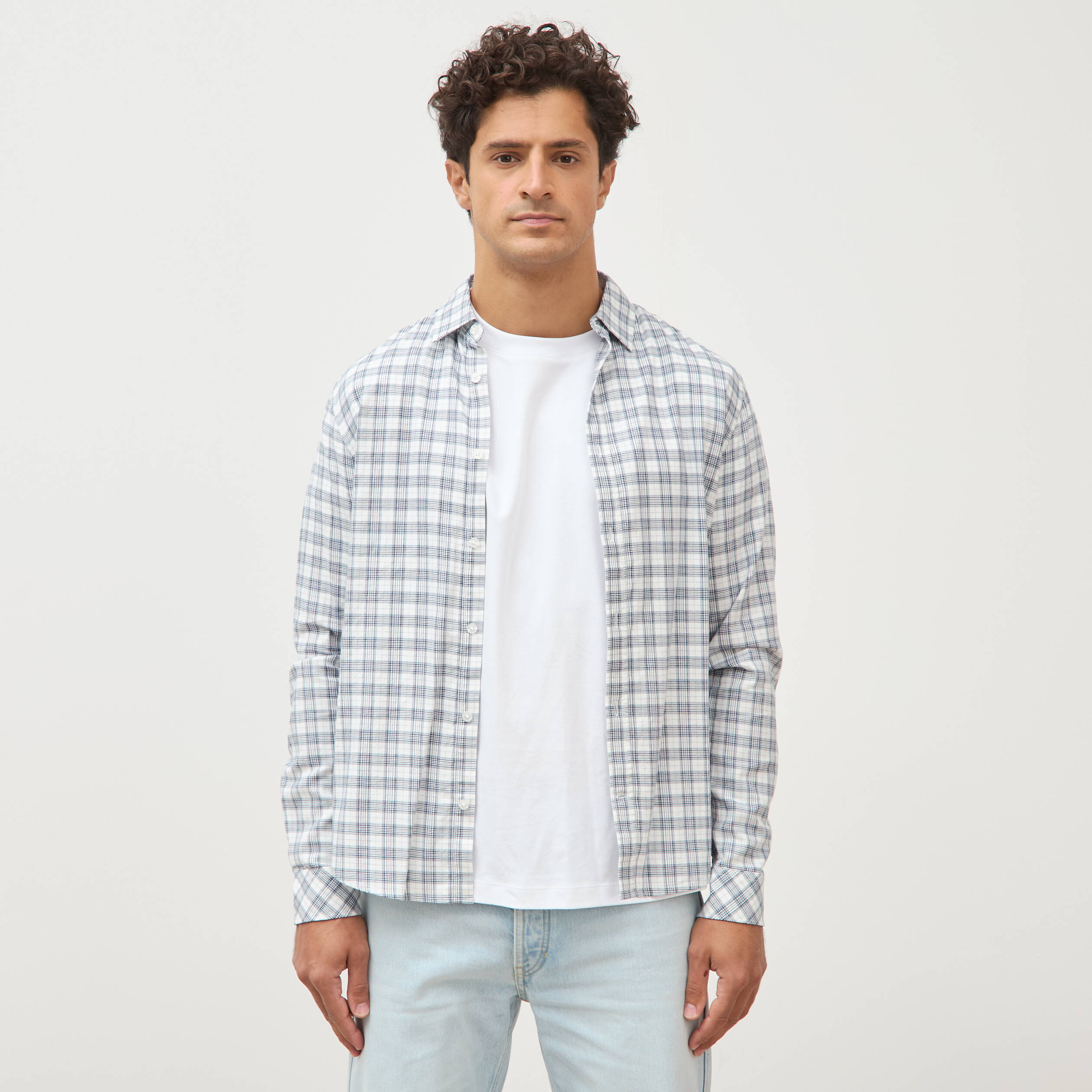 Chemise manches longues bleu fonc&eacute; homme