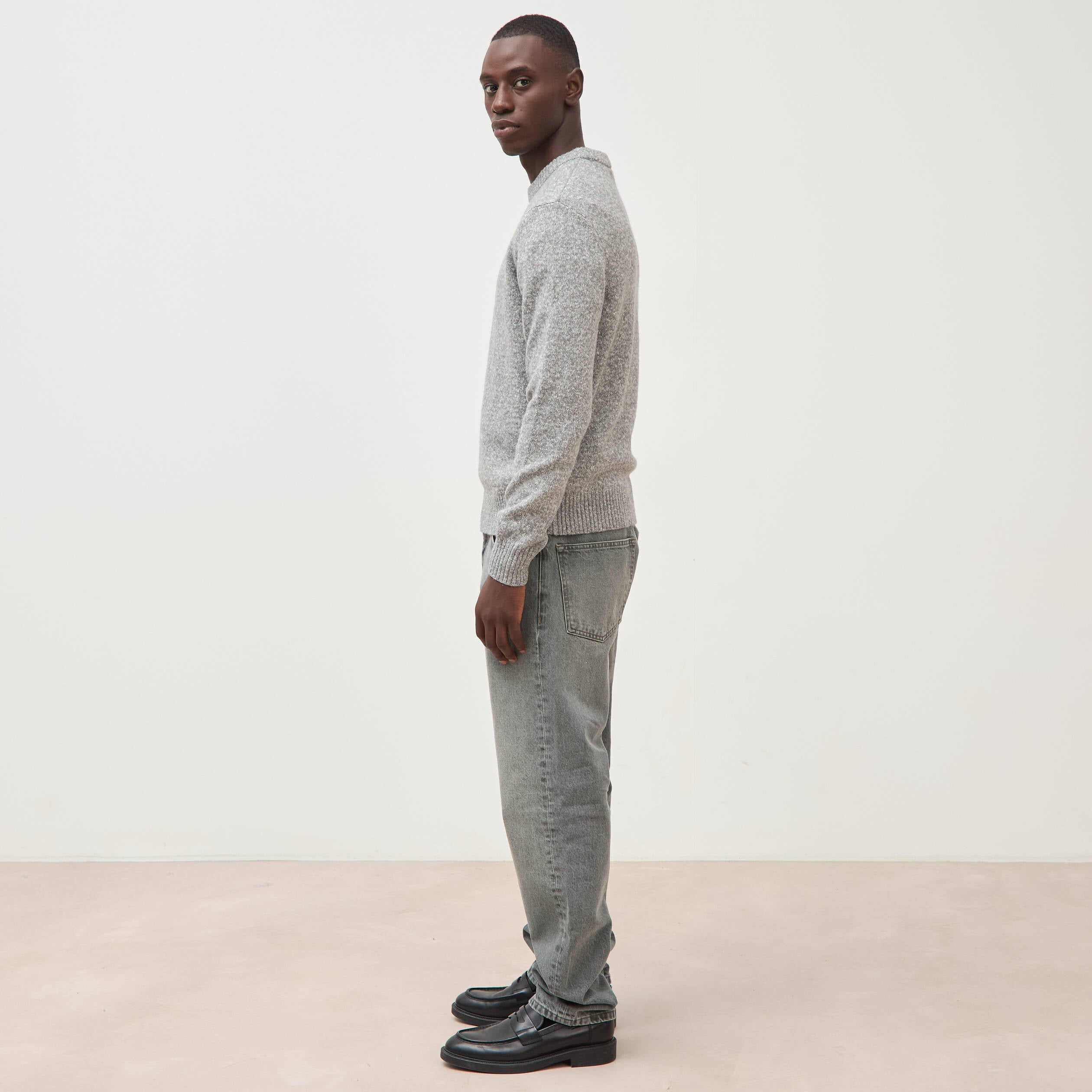 Pull droit tweed manches longues gris homme